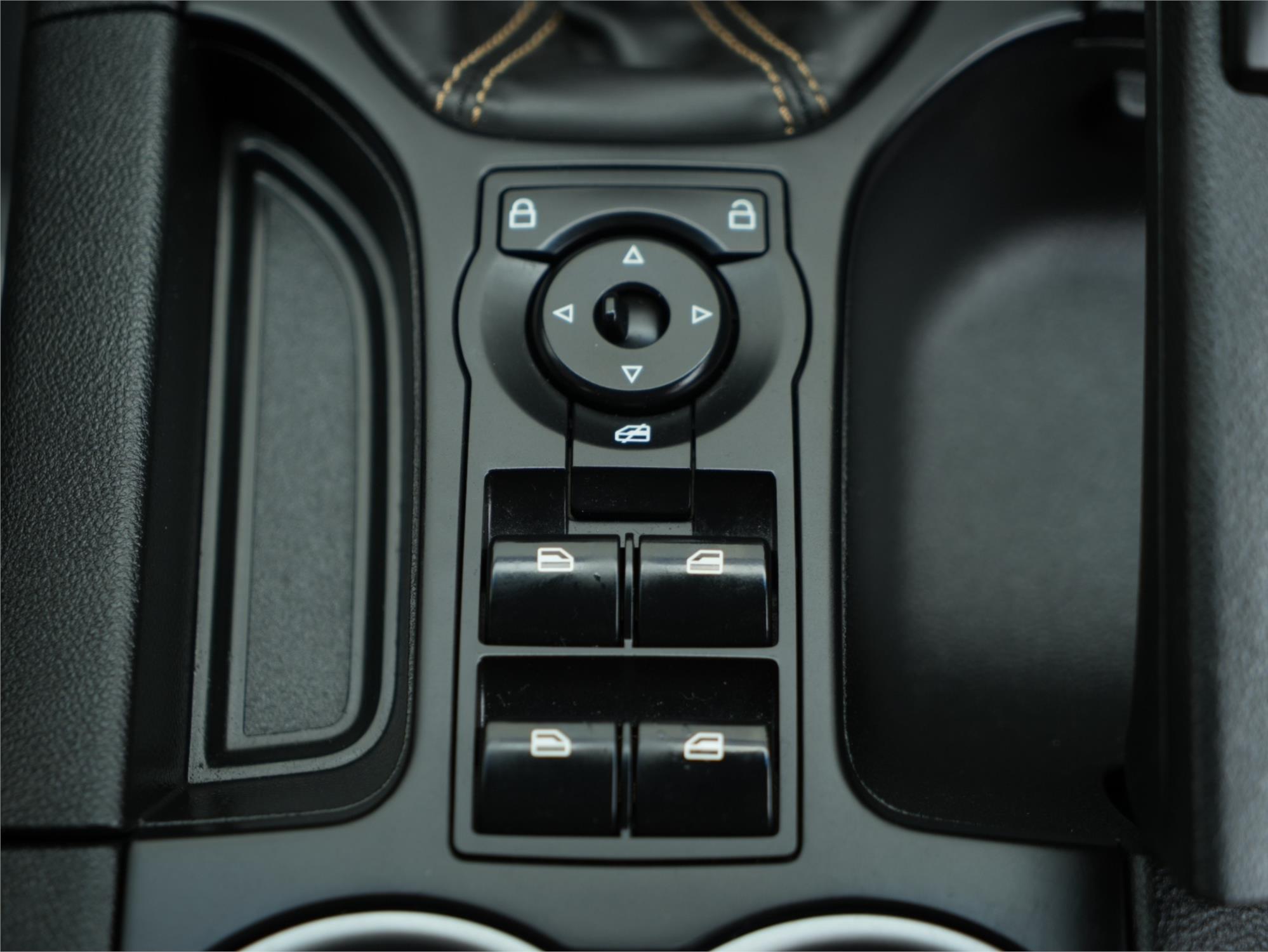 2010 HOLDEN COMMODORE VE II SV6 6 SP MANUAL 4D SEDAN