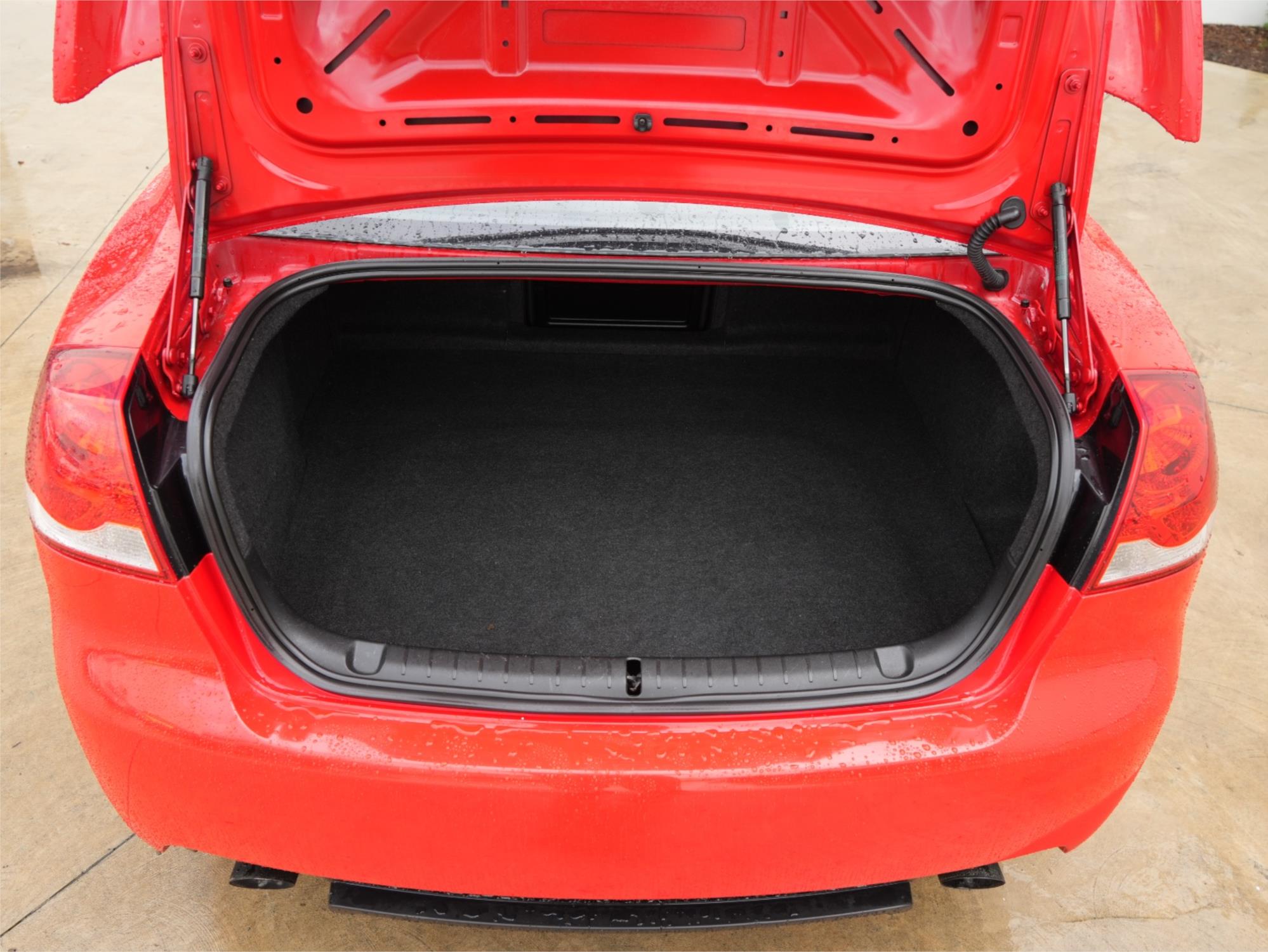 2010 HOLDEN COMMODORE VE II SV6 6 SP MANUAL 4D SEDAN