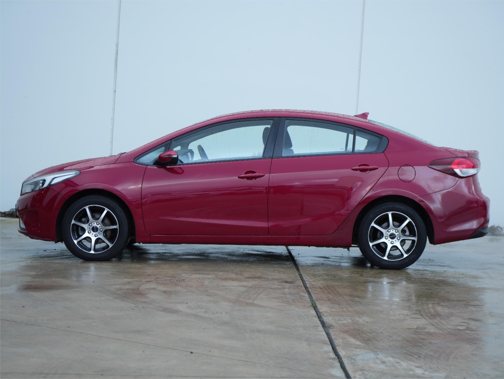 2017 KIA CERATO YD MY17 S 6 SP AUTO SEQ SPORTSHIFT 4D SEDAN