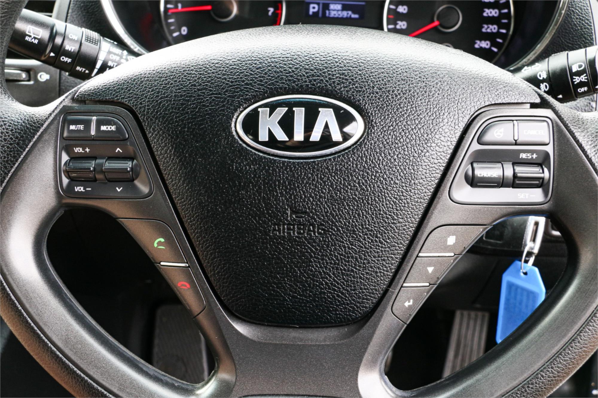 2014 KIA CERATO YD MY14 S 6 SP AUTOMATIC 5D HATCHBACK