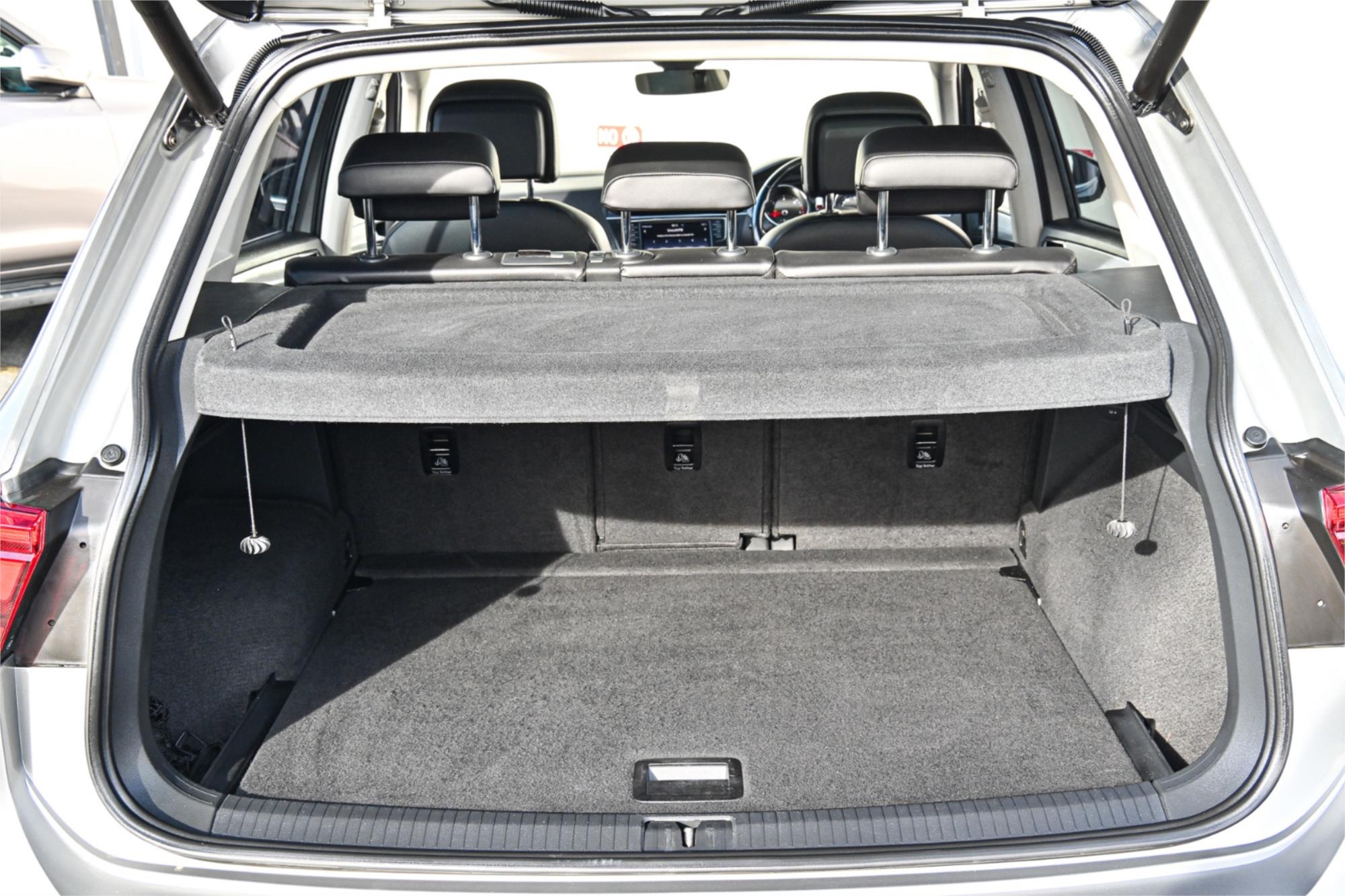 2017 VOLKSWAGEN TIGUAN 5NA 110 TDI COMFORTLINE 7 SP AUTO DIRECT SHIFT 4D WAGON