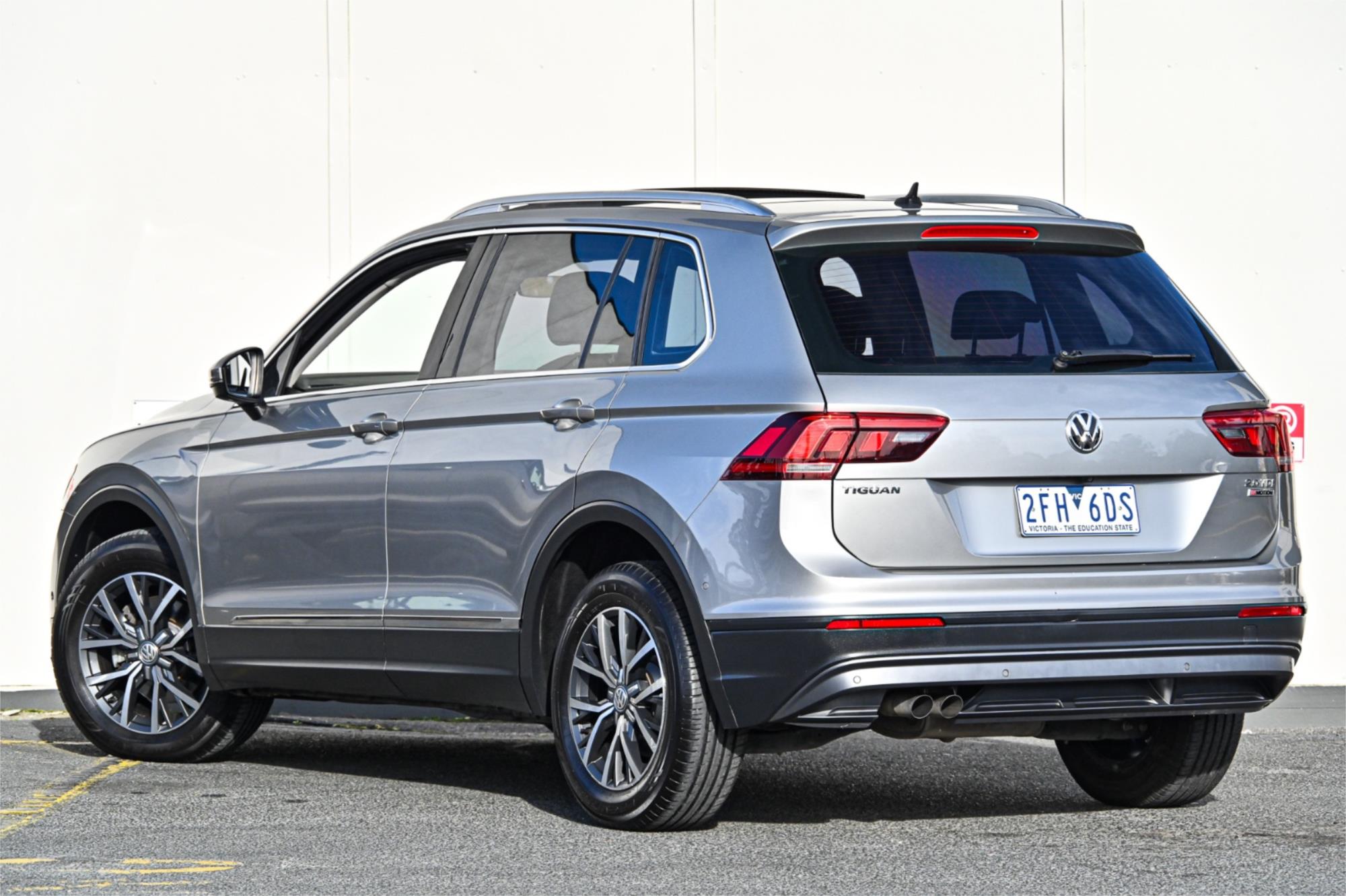 2017 VOLKSWAGEN TIGUAN 5NA 110 TDI COMFORTLINE 7 SP AUTO DIRECT SHIFT 4D WAGON
