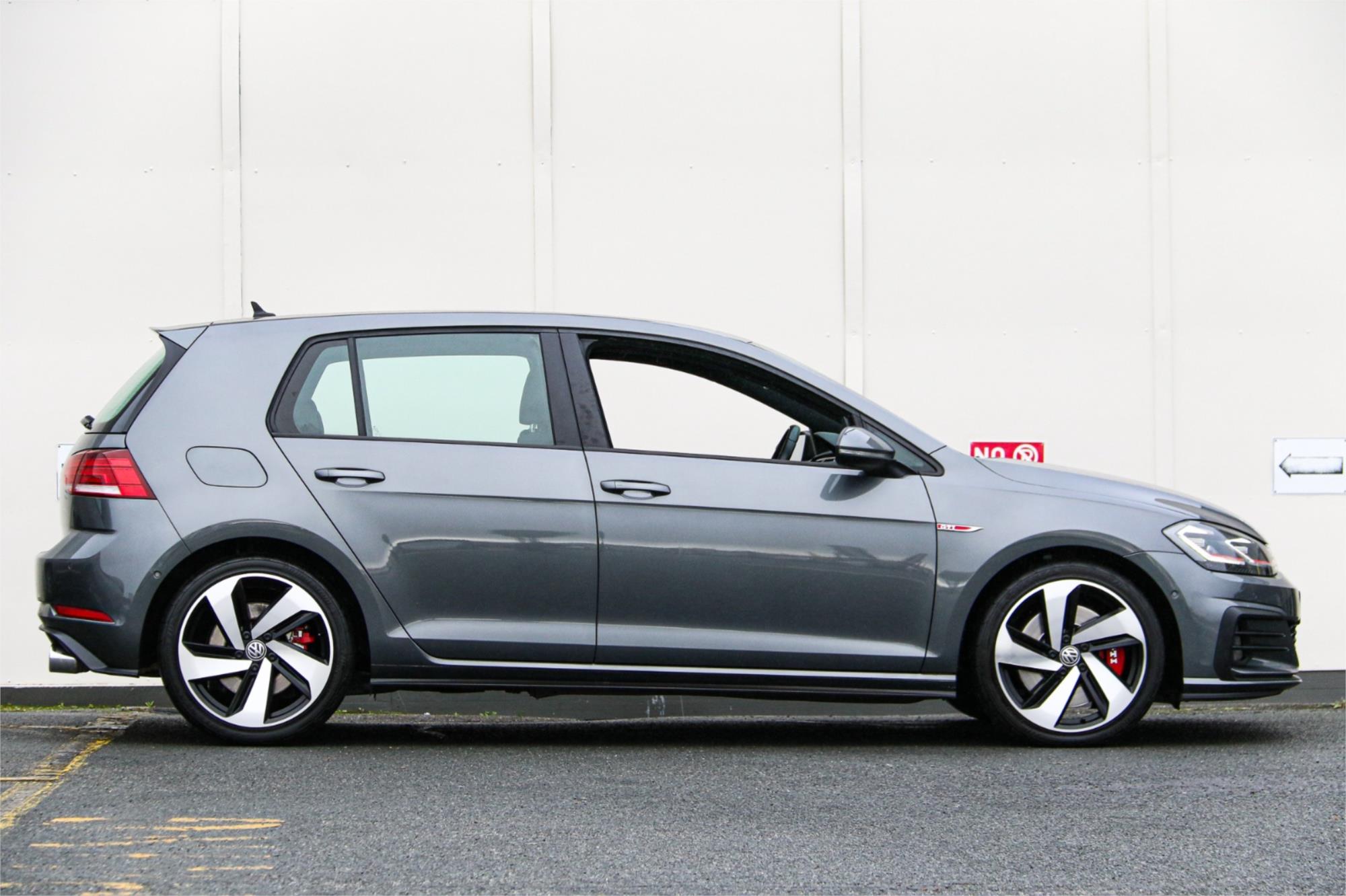 2019 VOLKSWAGEN GOLF AU MY19 GTI 7 SP AUTO DIRECT SHIFT 5D HATCHBACK