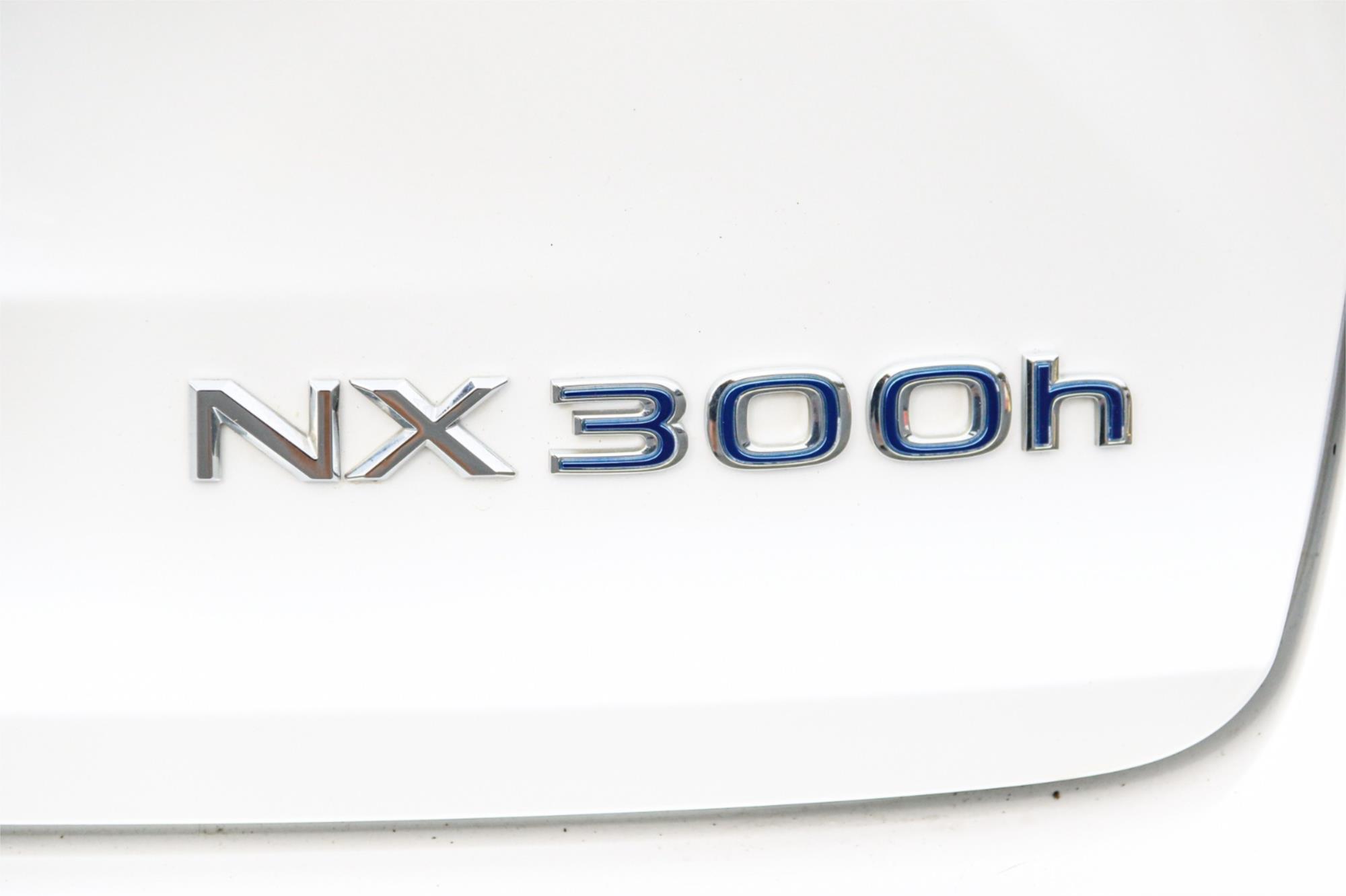 2015 LEXUS NX300h AYZ10R LUXURY HYBRID (FWD) CVT AUTO 6 SPEED 4D WAGON
