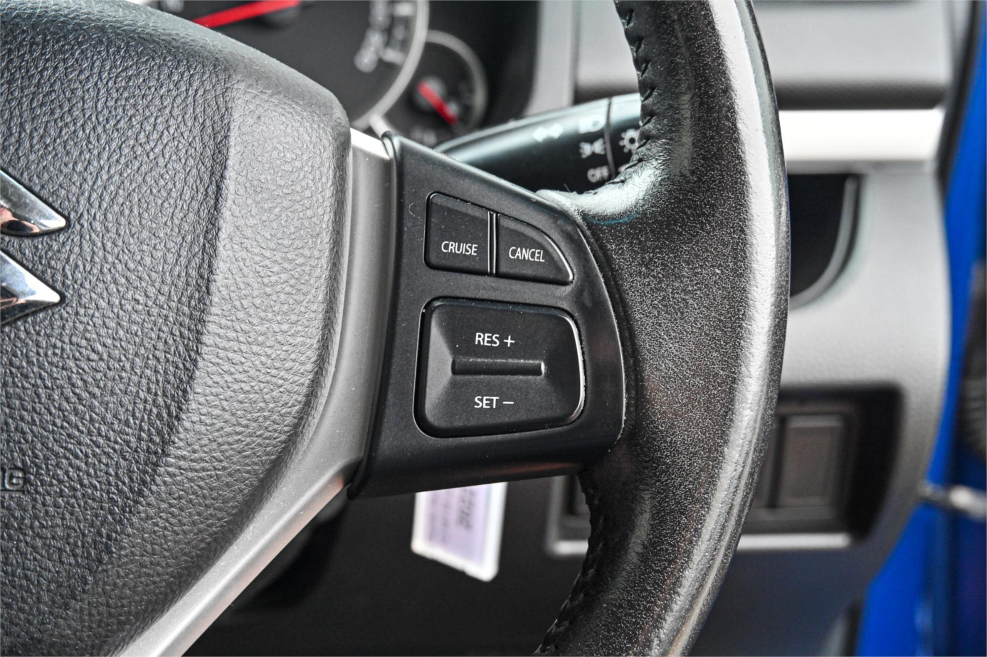 2014 SUZUKI SWIFT FZ MY13 GL 5 SP MANUAL 5D HATCHBACK