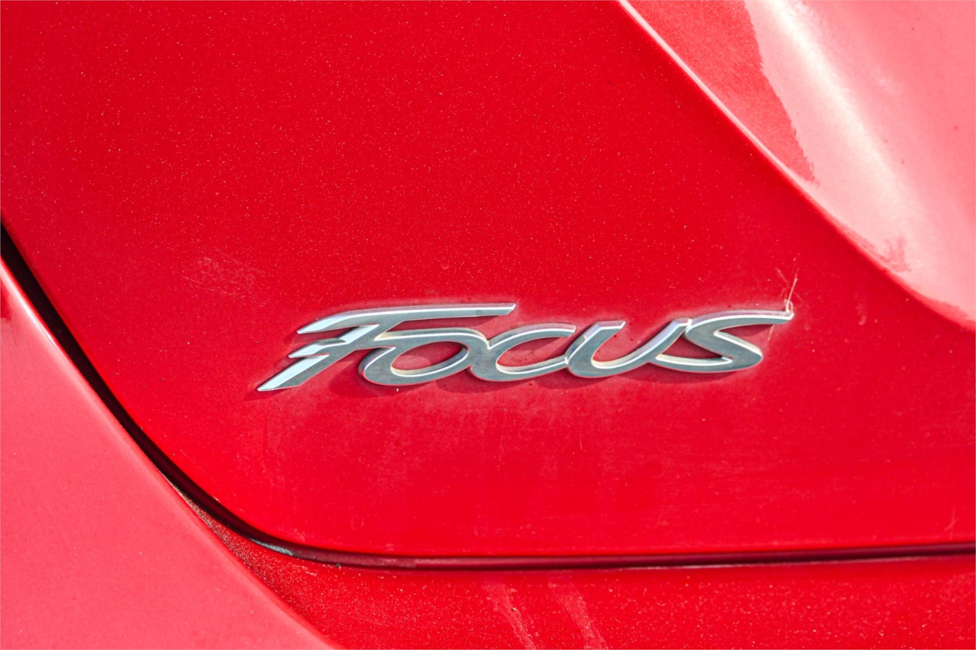 2012 FORD FOCUS LW MK2 TREND 6 SP AUTOMATIC 4D SEDAN