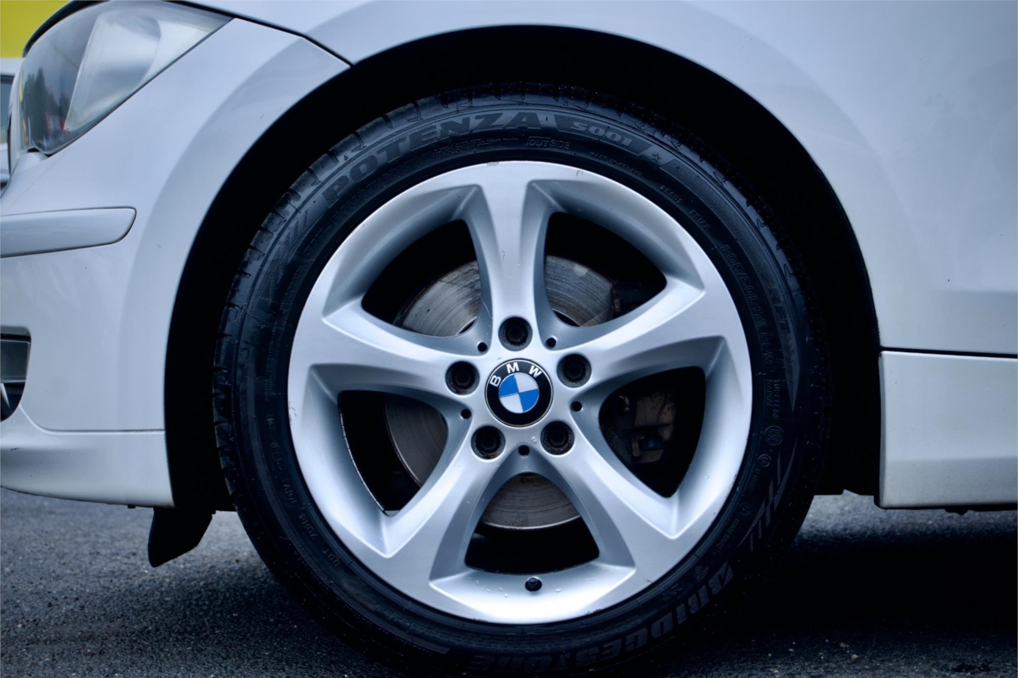 2009 BMW 1 E87 MY09 20d 6 SP AUTOMATIC 5D HATCHBACK