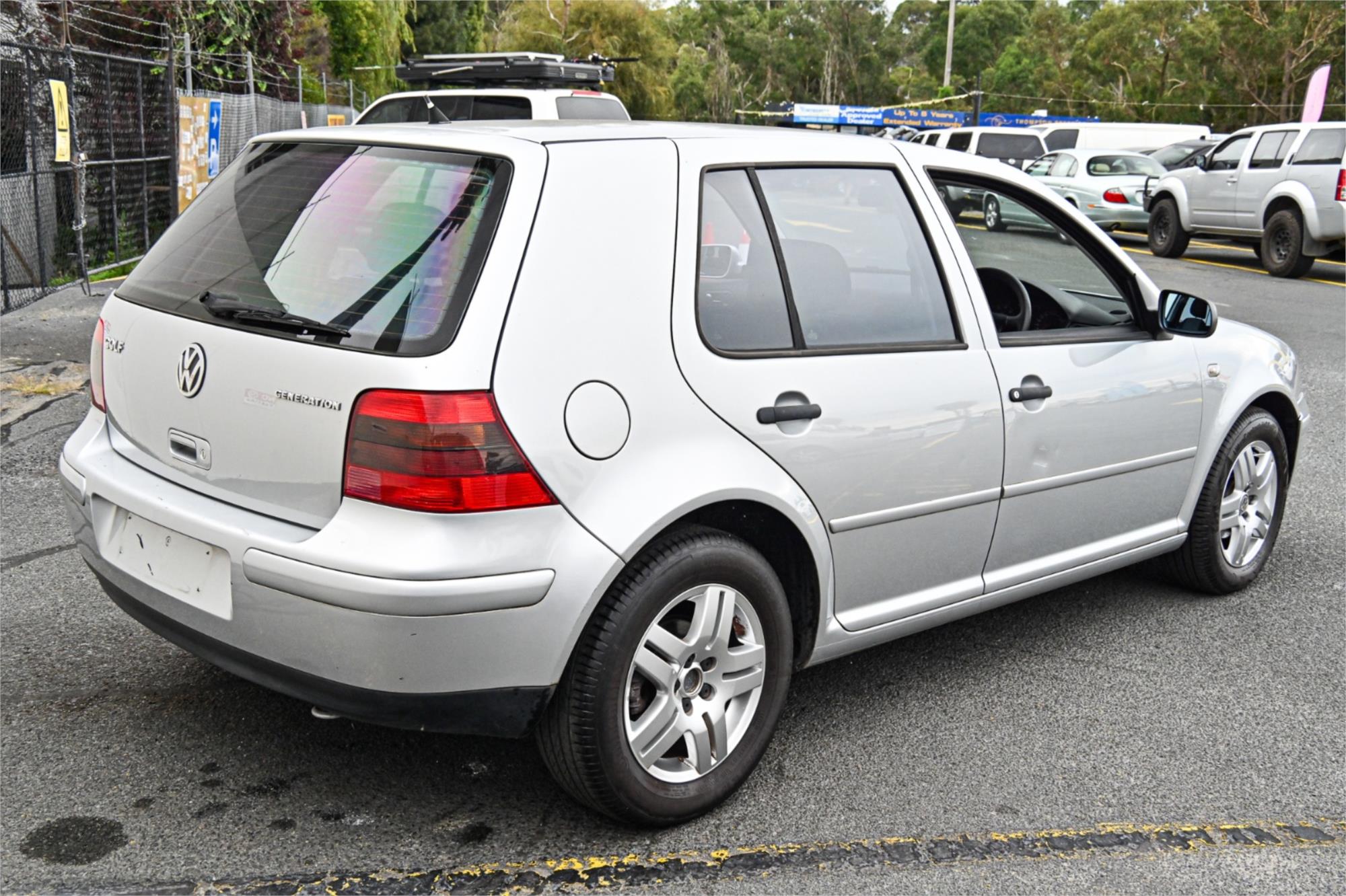 2003 VOLKSWAGEN GOLF 1.6 S 4 SP AUTOMATIC 5D HATCHBACK