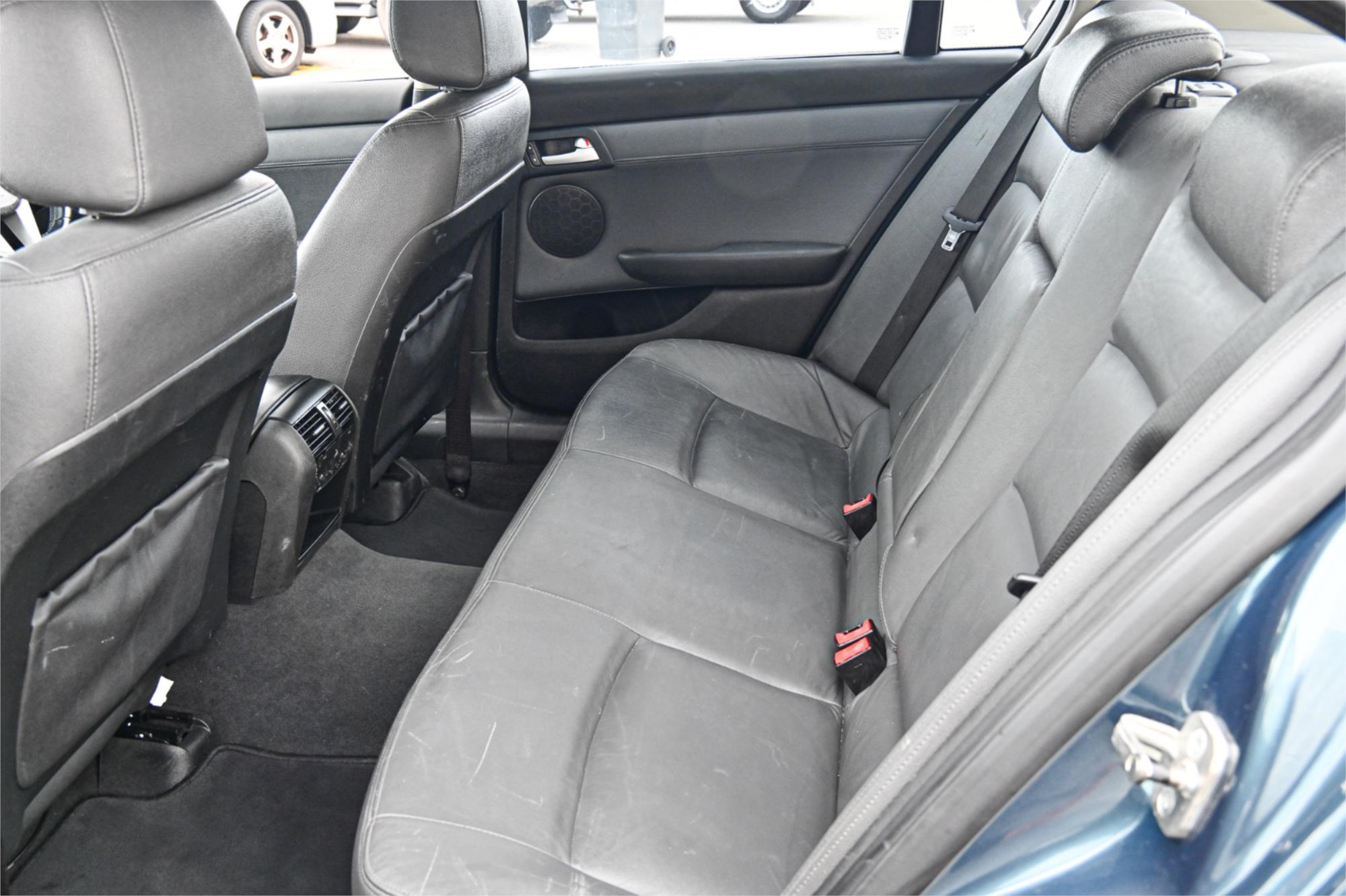 2009 HOLDEN COMMODORE VE MY09.5 INTERNATIONAL 4 SP AUTOMATIC 4D SEDAN