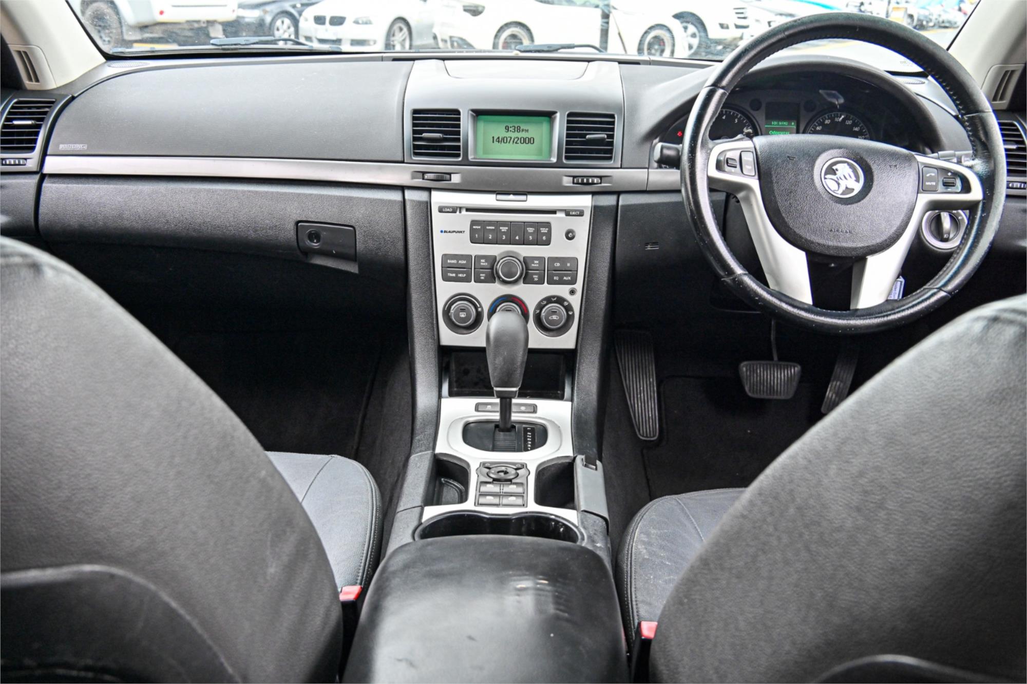 2009 HOLDEN COMMODORE VE MY09.5 INTERNATIONAL 4 SP AUTOMATIC 4D SEDAN
