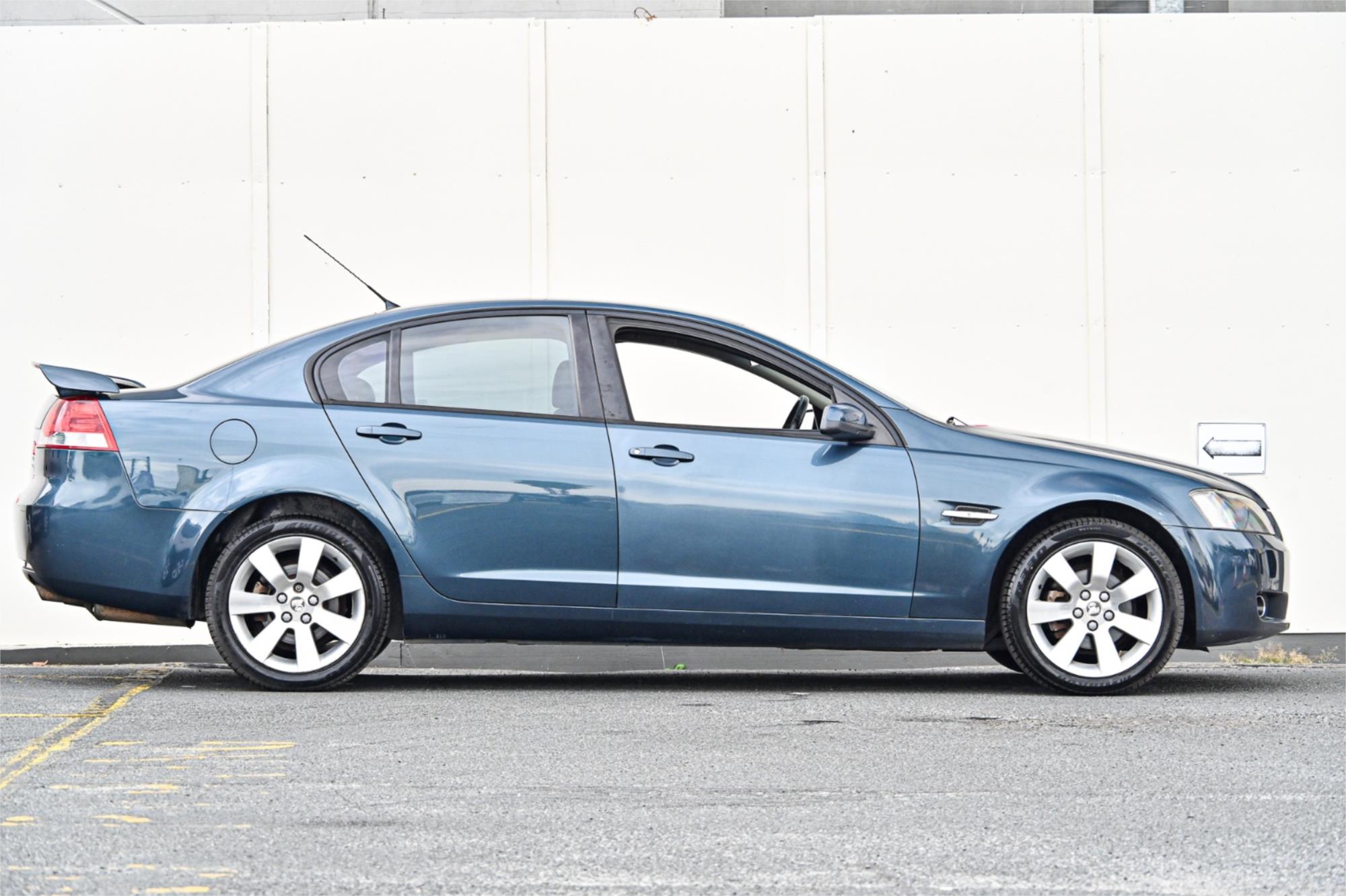 2009 HOLDEN COMMODORE VE MY09.5 INTERNATIONAL 4 SP AUTOMATIC 4D SEDAN