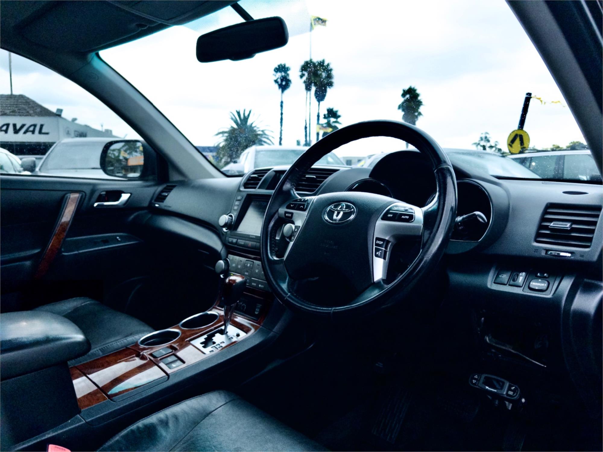 2010 TOYOTA KLUGER GSU45R GRANDE (4x4) 5 SP AUTOMATIC 4D WAGON
