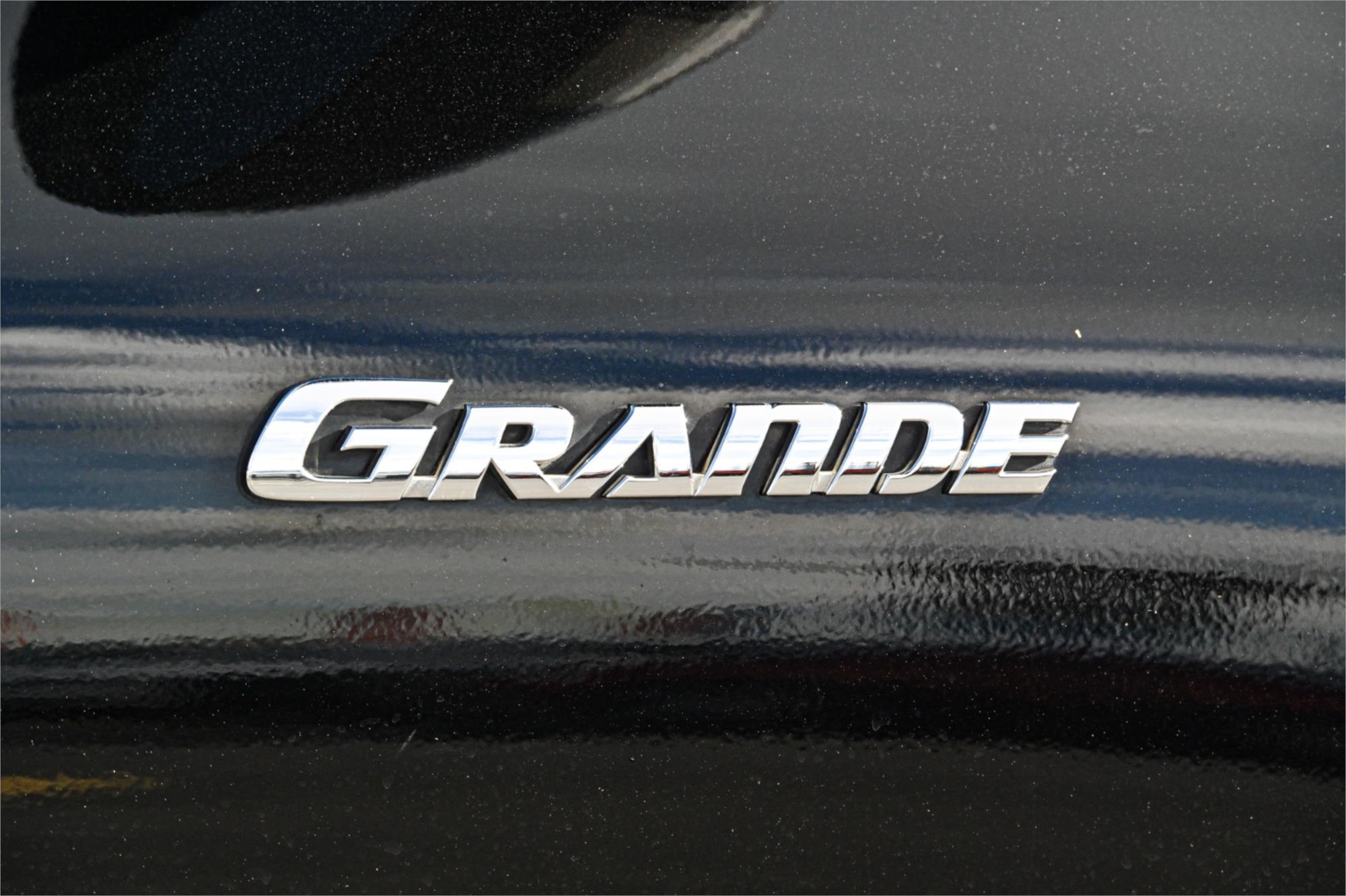 2010 TOYOTA KLUGER GSU45R GRANDE (4x4) 5 SP AUTOMATIC 4D WAGON