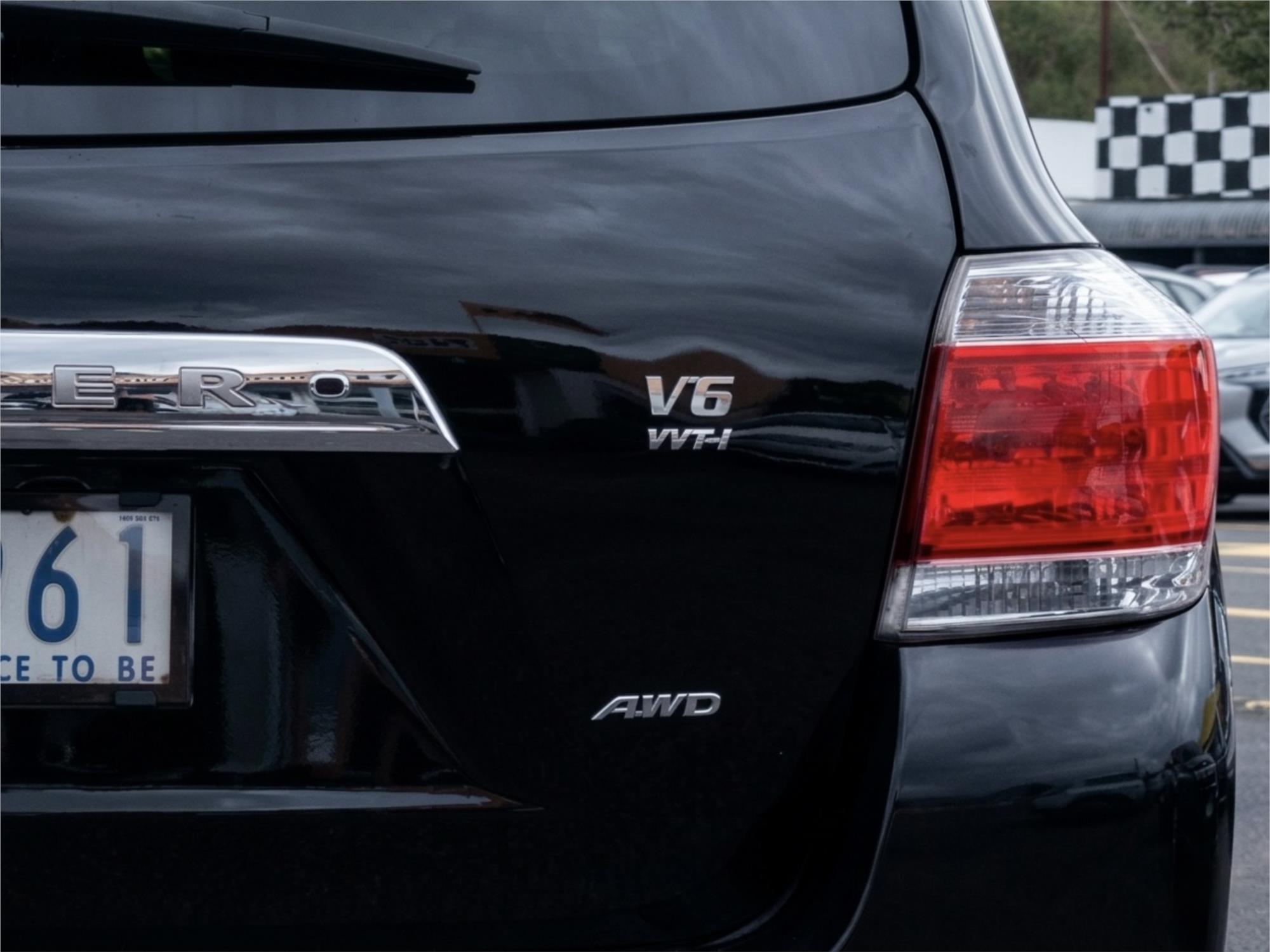 2010 TOYOTA KLUGER GSU45R GRANDE (4x4) 5 SP AUTOMATIC 4D WAGON