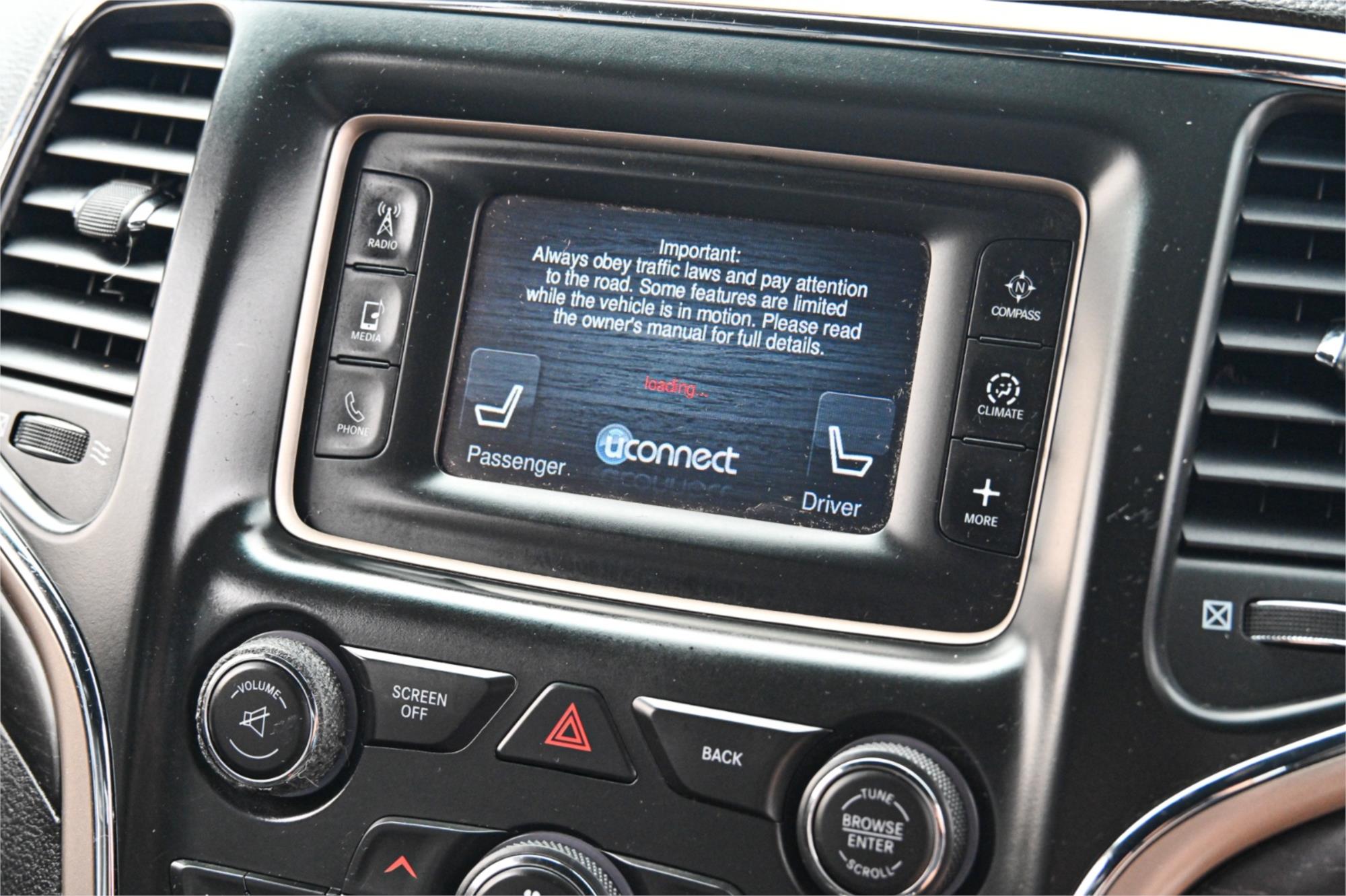 2013 JEEP GRAND CHEROKEE WK MY13 LAREDO (4x4) 5 SP AUTOMATIC 4D WAGON