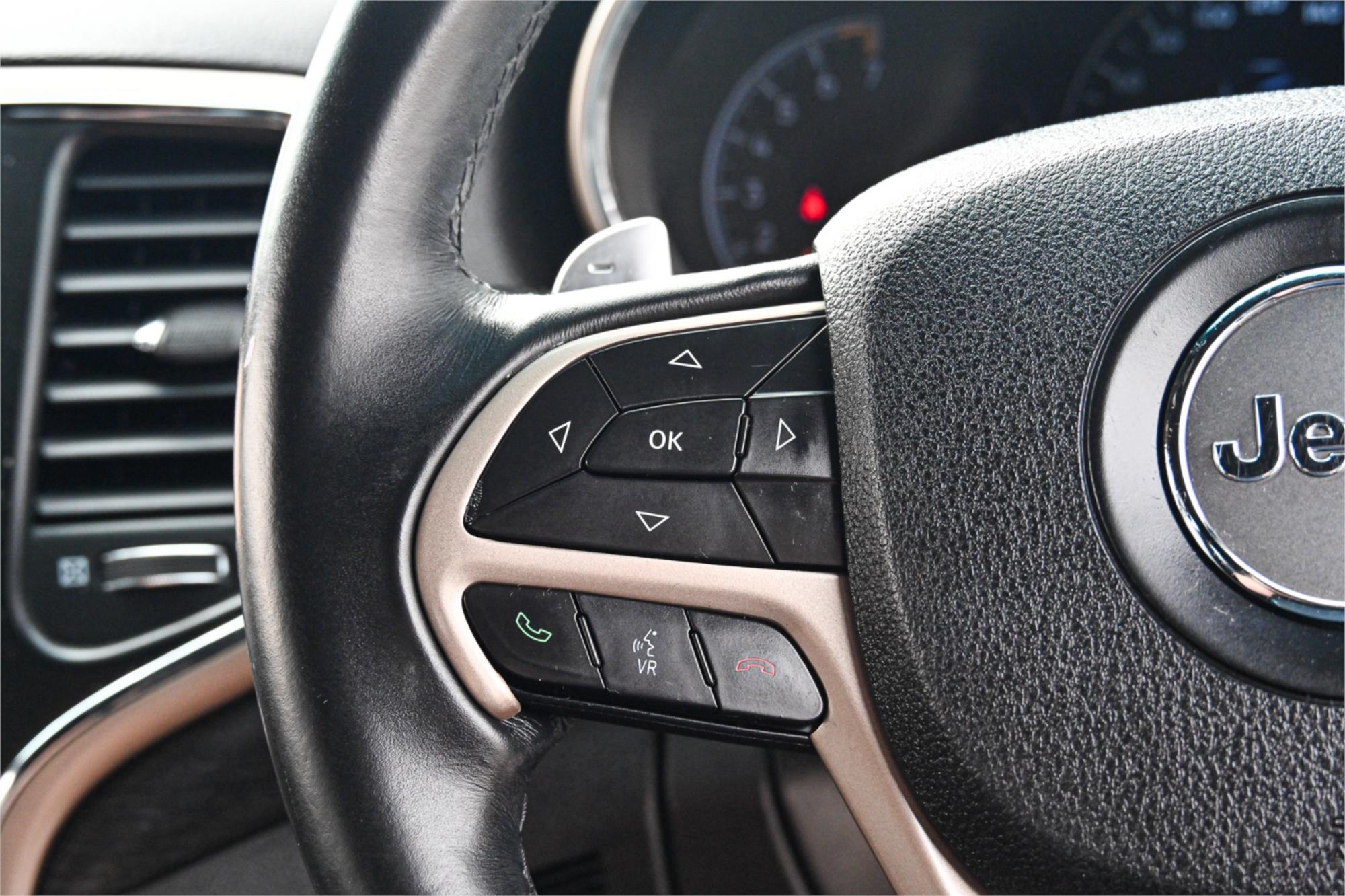 2013 JEEP GRAND CHEROKEE WK MY13 LAREDO (4x4) 5 SP AUTOMATIC 4D WAGON