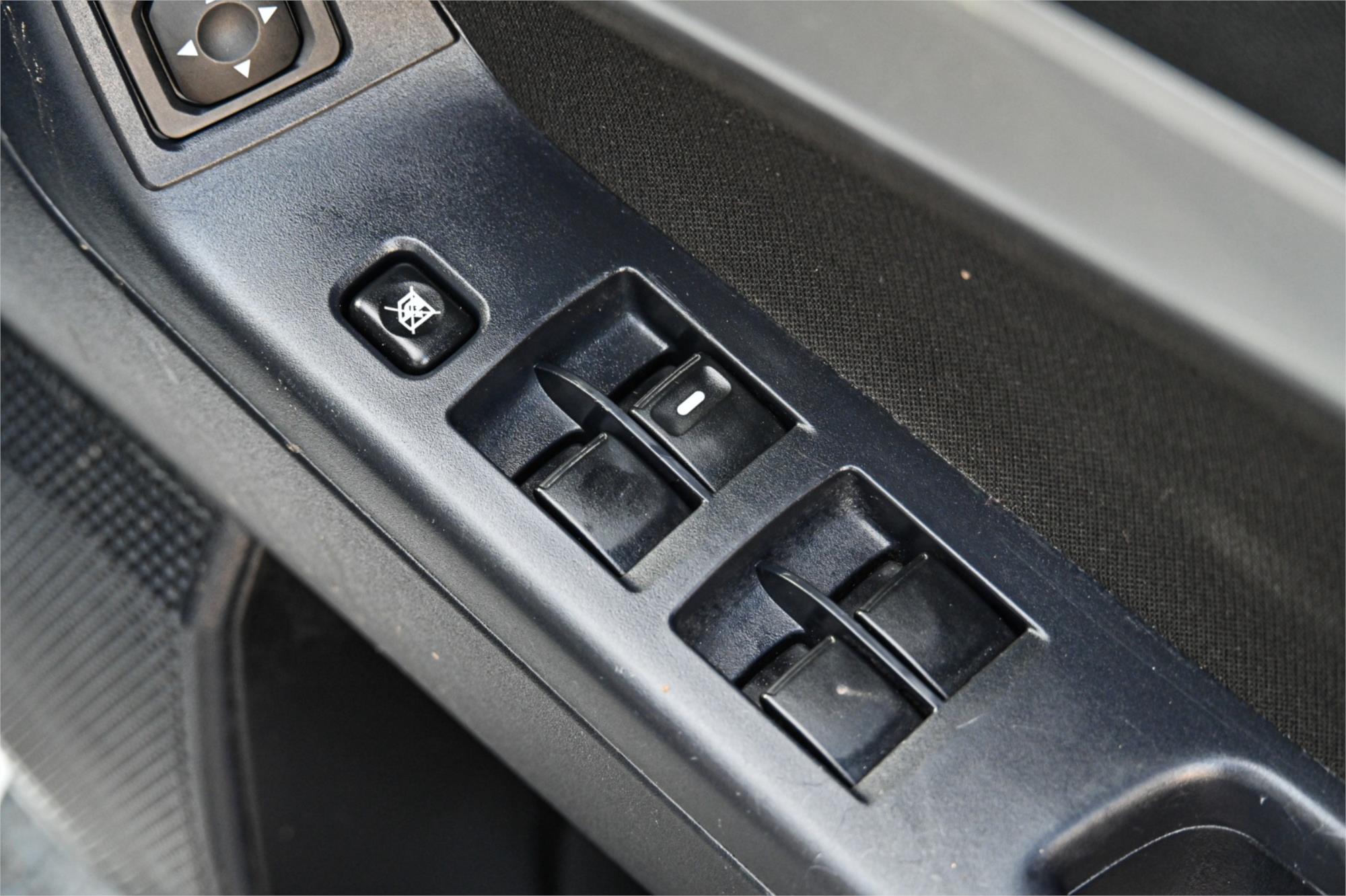 2010 MITSUBISHI LANCER CJ MY10 ES CVT AUTO 6 SP SEQUENTIAL 4D SEDAN