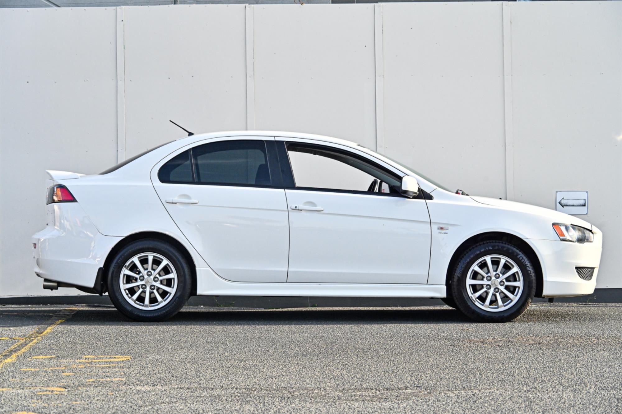 2010 MITSUBISHI LANCER CJ MY10 ES CVT AUTO 6 SP SEQUENTIAL 4D SEDAN