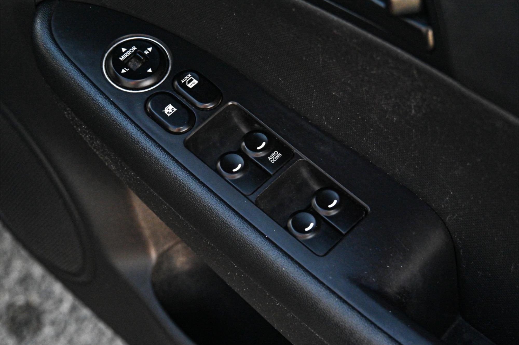 2011 HYUNDAI i30 FD MY11 SX 4 SP AUTOMATIC 5D HATCHBACK