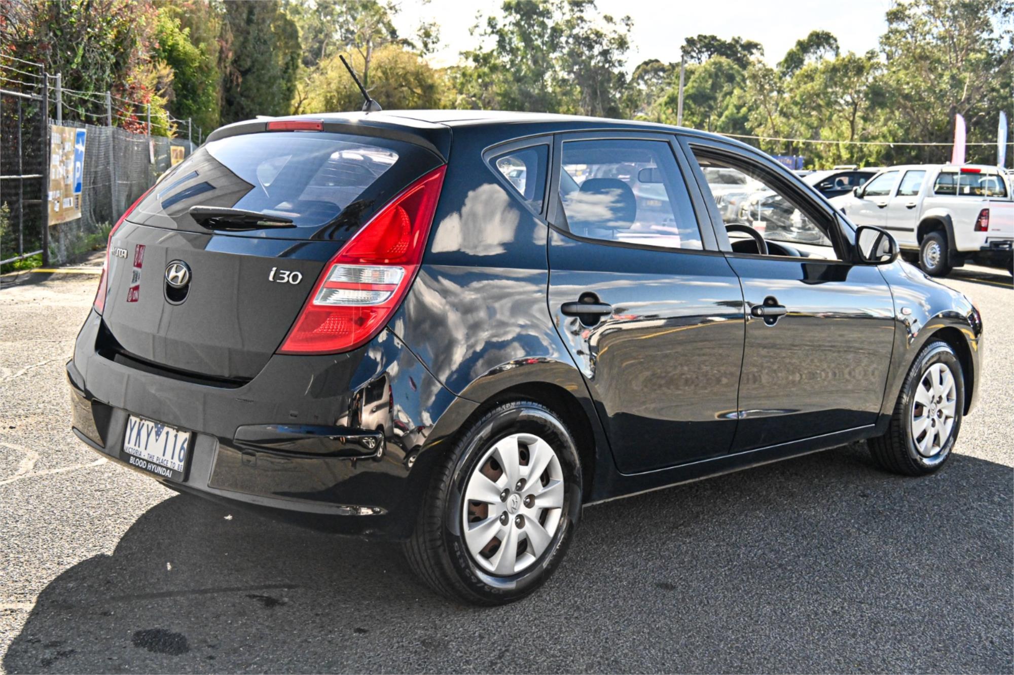 2011 HYUNDAI i30 FD MY11 SX 4 SP AUTOMATIC 5D HATCHBACK