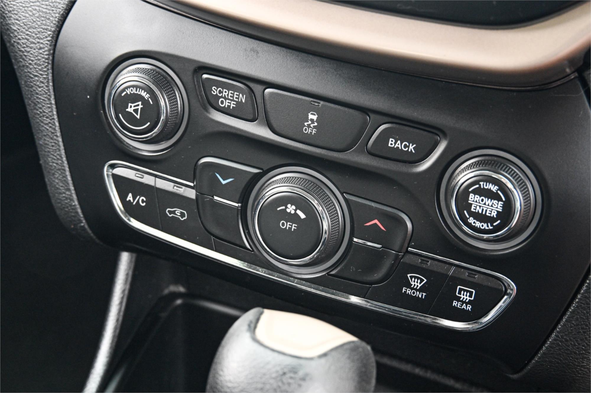 2014 JEEP CHEROKEE KL SPORT (4x2) 9 SP AUTOMATIC 4D WAGON
