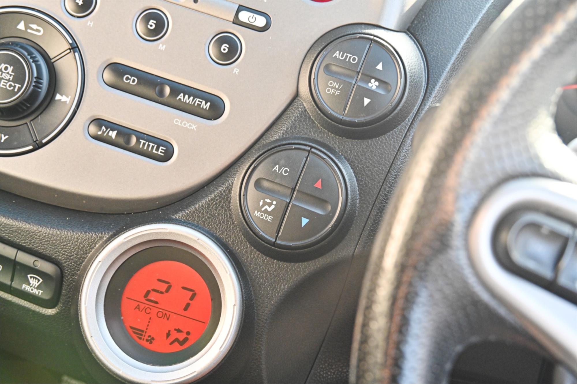 2012 HONDA JAZZ GE MY12 VIBE-S 5 SP AUTOMATIC 5D HATCHBACK