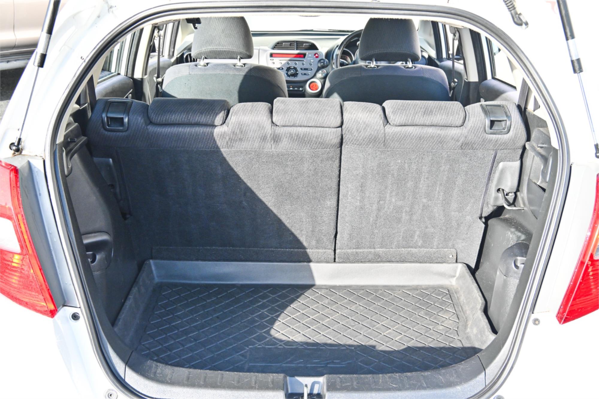 2012 HONDA JAZZ GE MY12 VIBE-S 5 SP AUTOMATIC 5D HATCHBACK