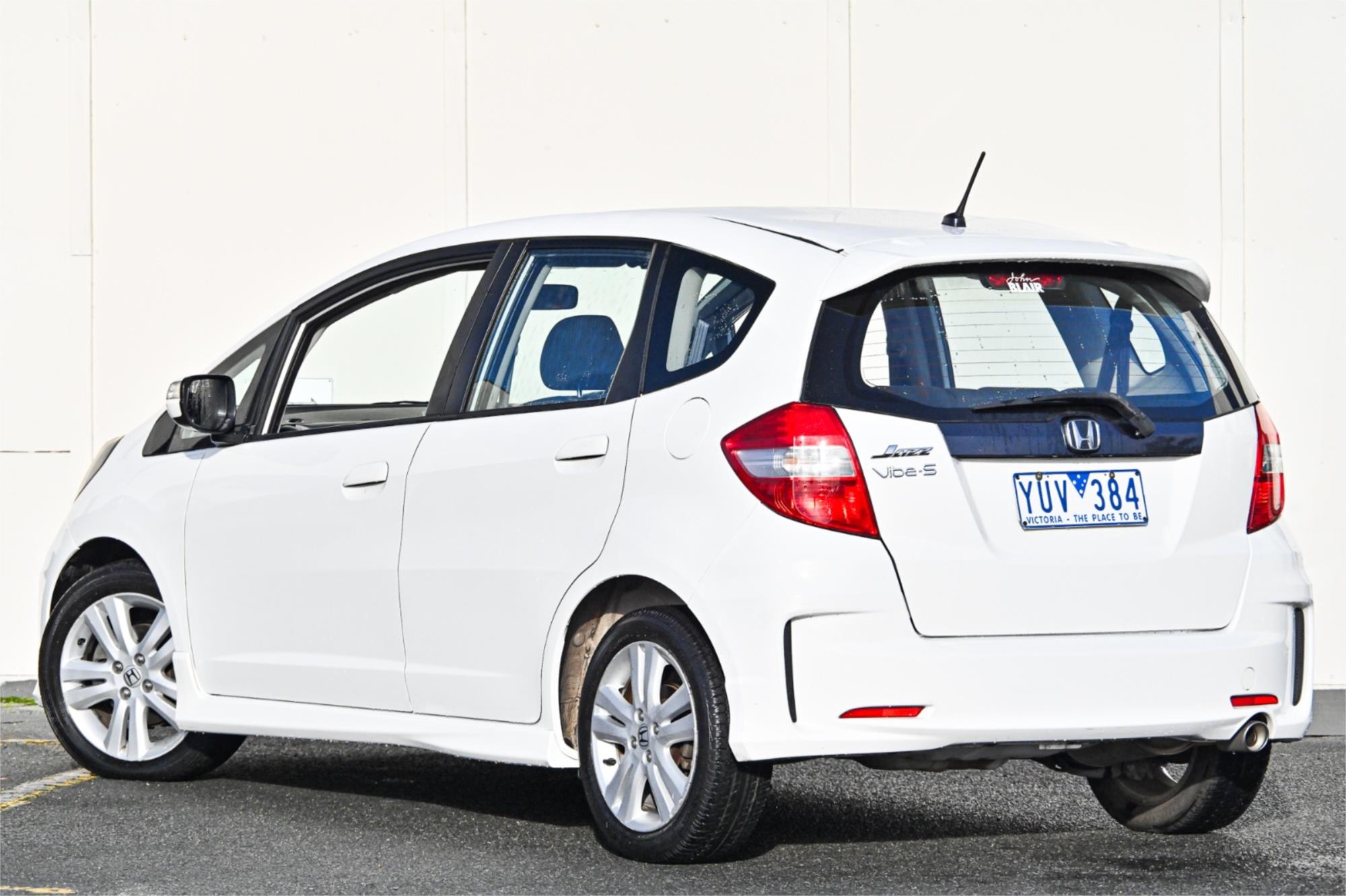 2012 HONDA JAZZ GE MY12 VIBE-S 5 SP AUTOMATIC 5D HATCHBACK