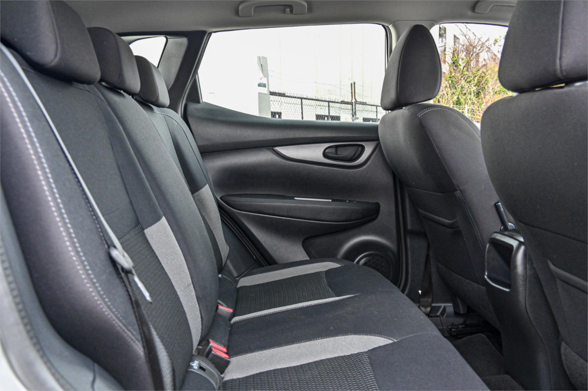 2020 NISSAN QASHQAI J11 MY18 ST (5YR) 6 SP MANUAL 4D WAGON