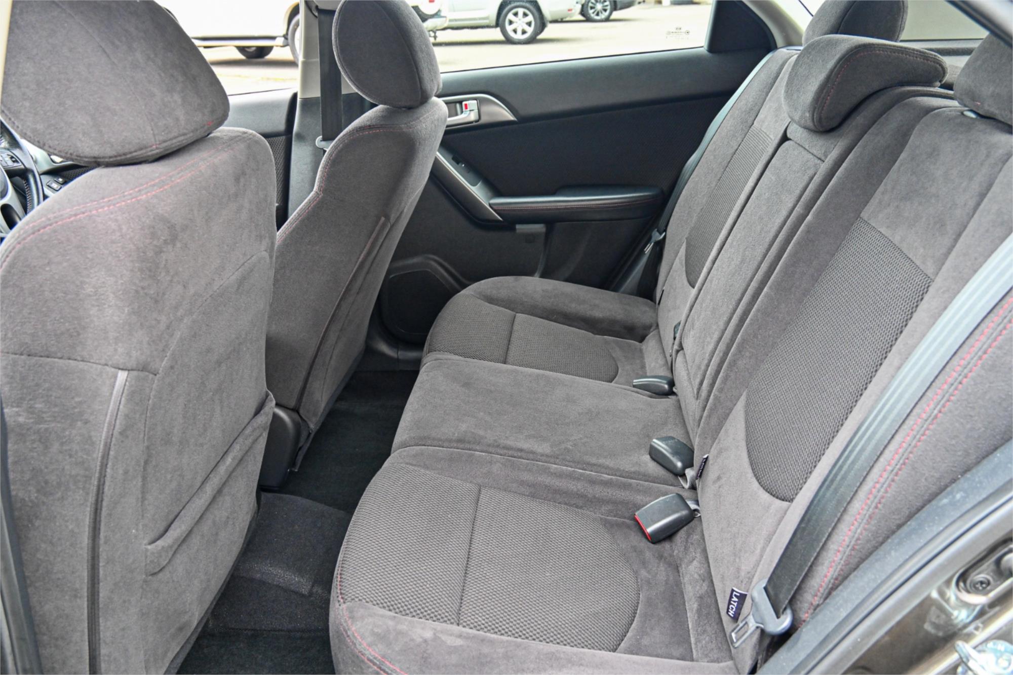 2011 KIA CERATO TD MY11 SLi 6 SP AUTOMATIC 5D HATCHBACK