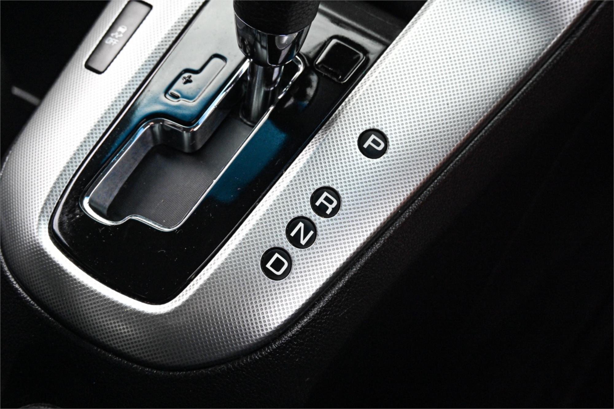 2012 HOLDEN CRUZE JH MY12 SRi V 6 SP AUTOMATIC 4D SEDAN
