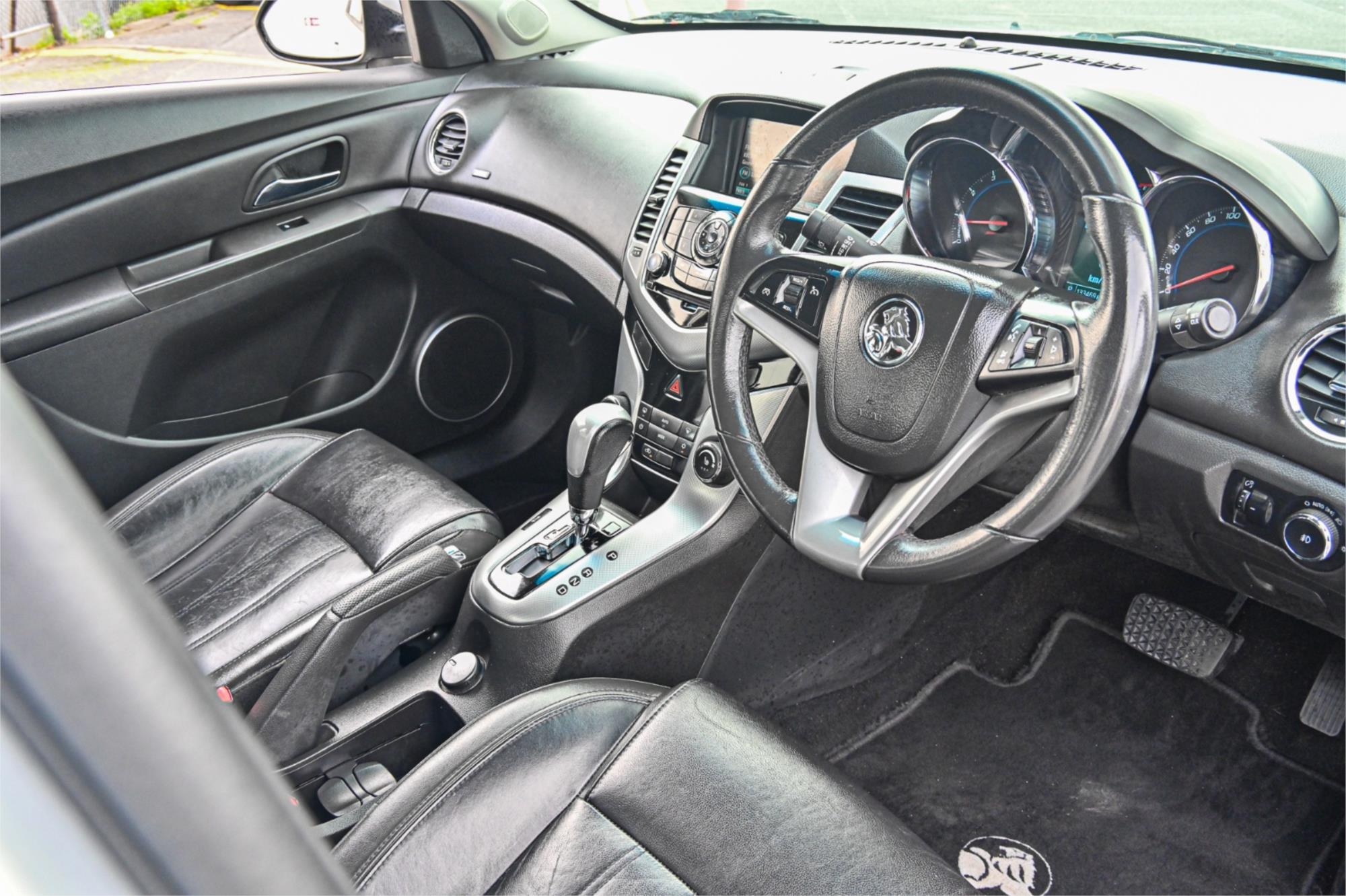 2012 HOLDEN CRUZE JH MY12 SRi V 6 SP AUTOMATIC 4D SEDAN