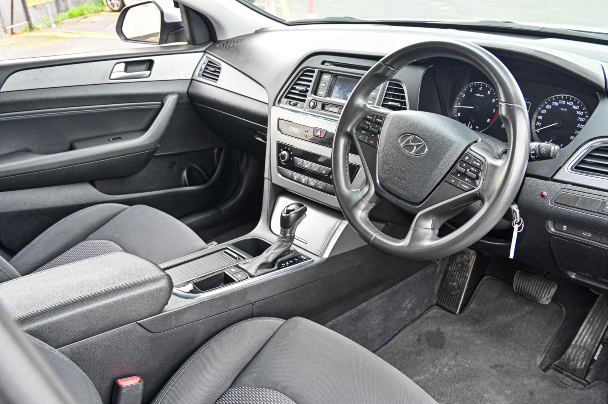 2015 HYUNDAI SONATA LF ACTIVE 6 SP AUTOMATIC 4D SEDAN