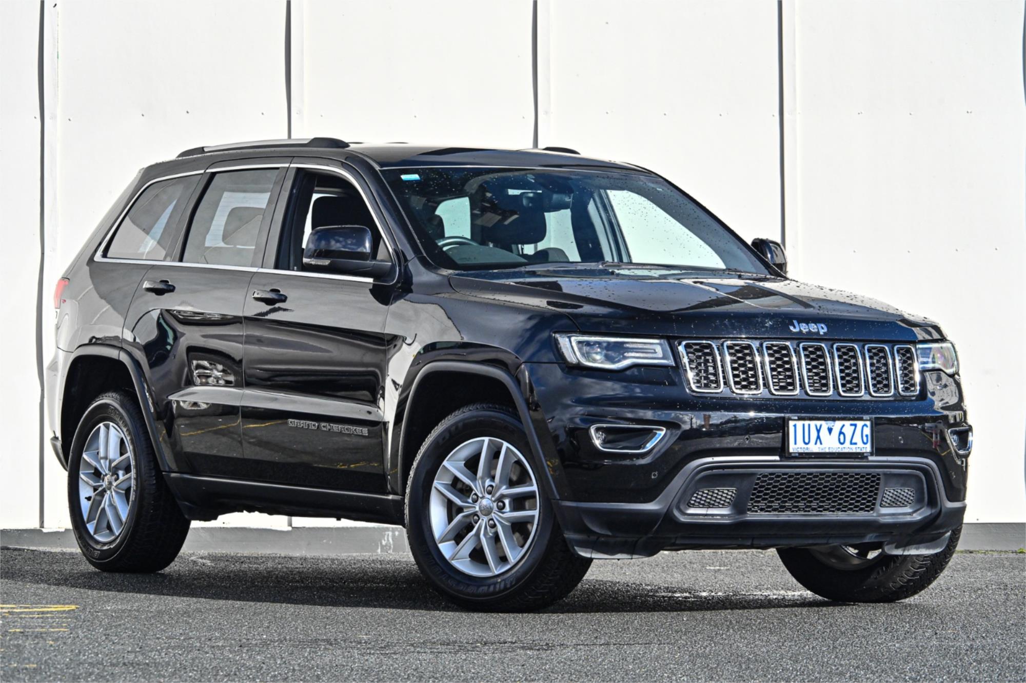2017 JEEP GRAND CHEROKEE WK MY17 LAREDO (4x2) 8 SP AUTOMATIC 4D WAGON