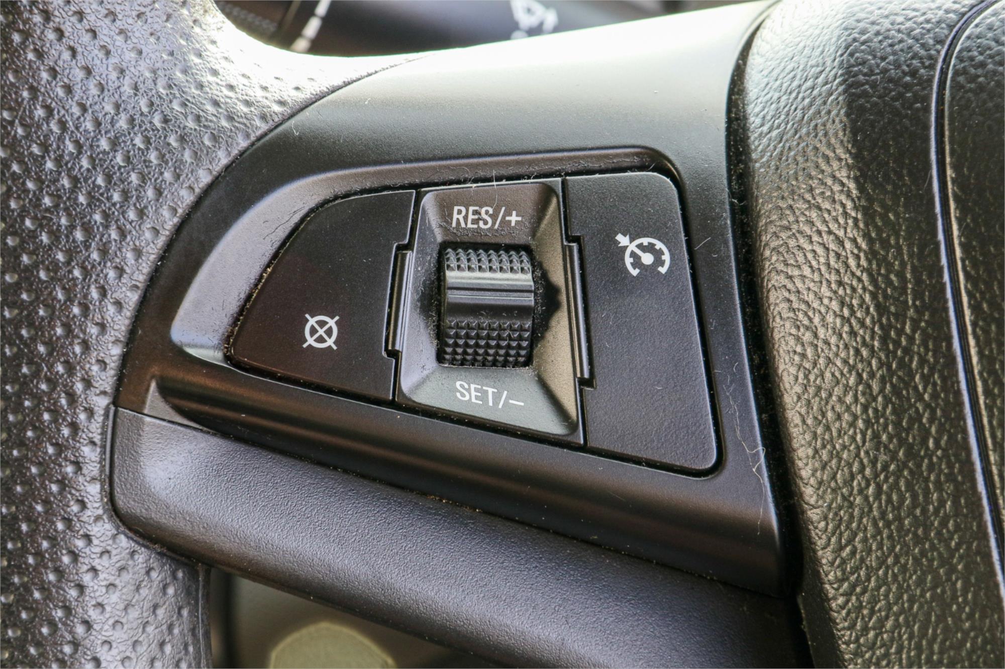 2012 HOLDEN BARINA TM 6 SP AUTOMATIC 5D HATCHBACK