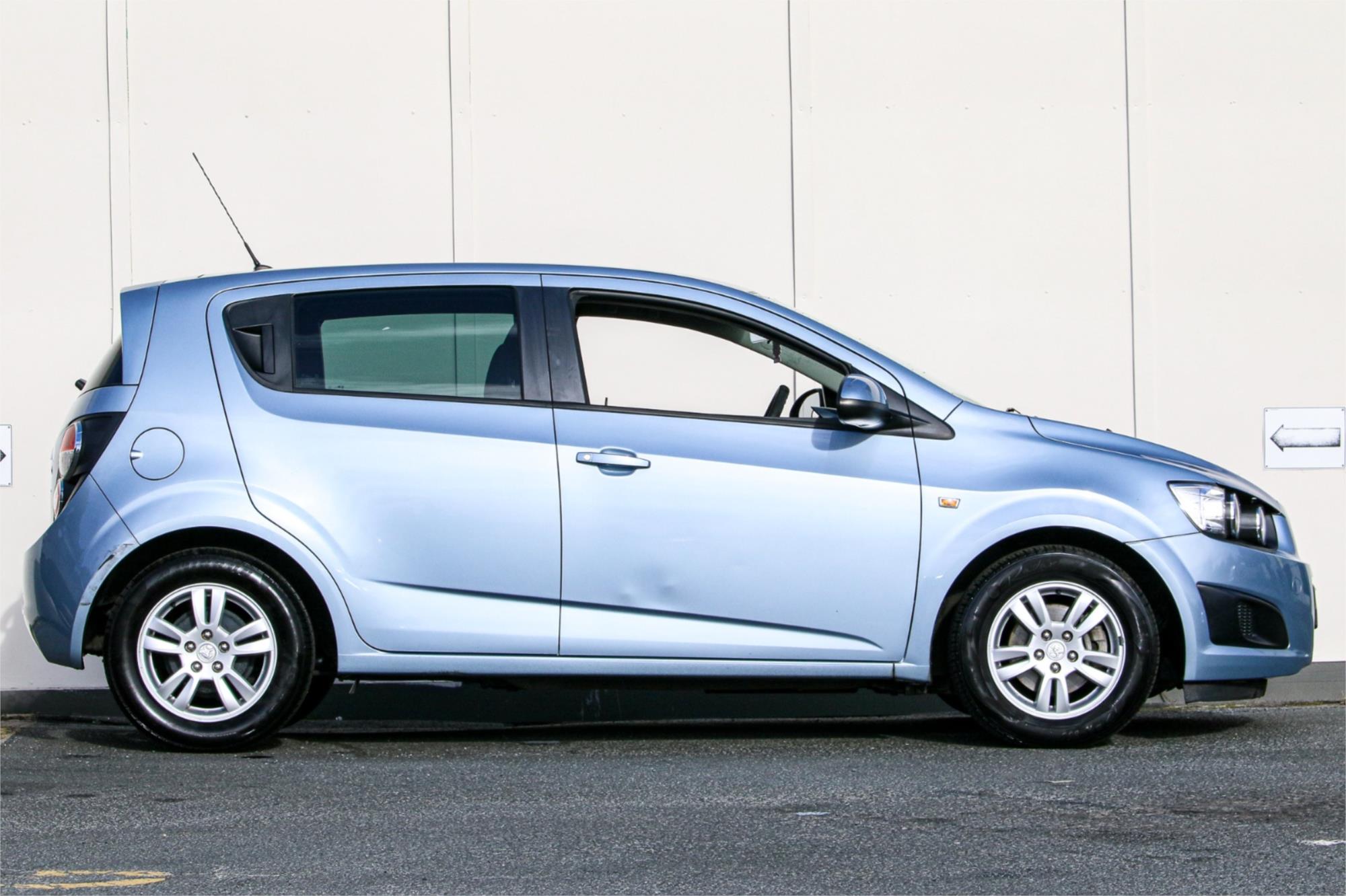 2012 HOLDEN BARINA TM 6 SP AUTOMATIC 5D HATCHBACK