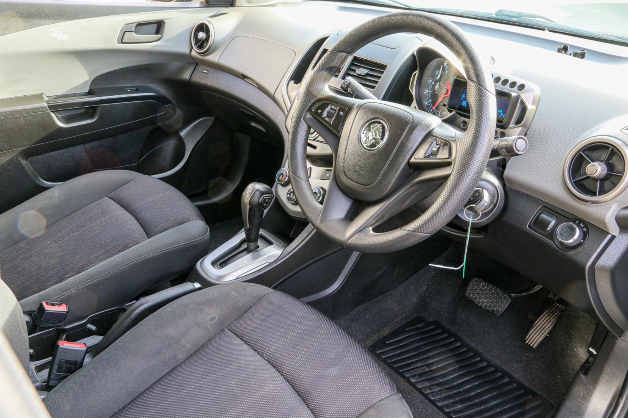 2012 HOLDEN BARINA TM 6 SP AUTOMATIC 5D HATCHBACK