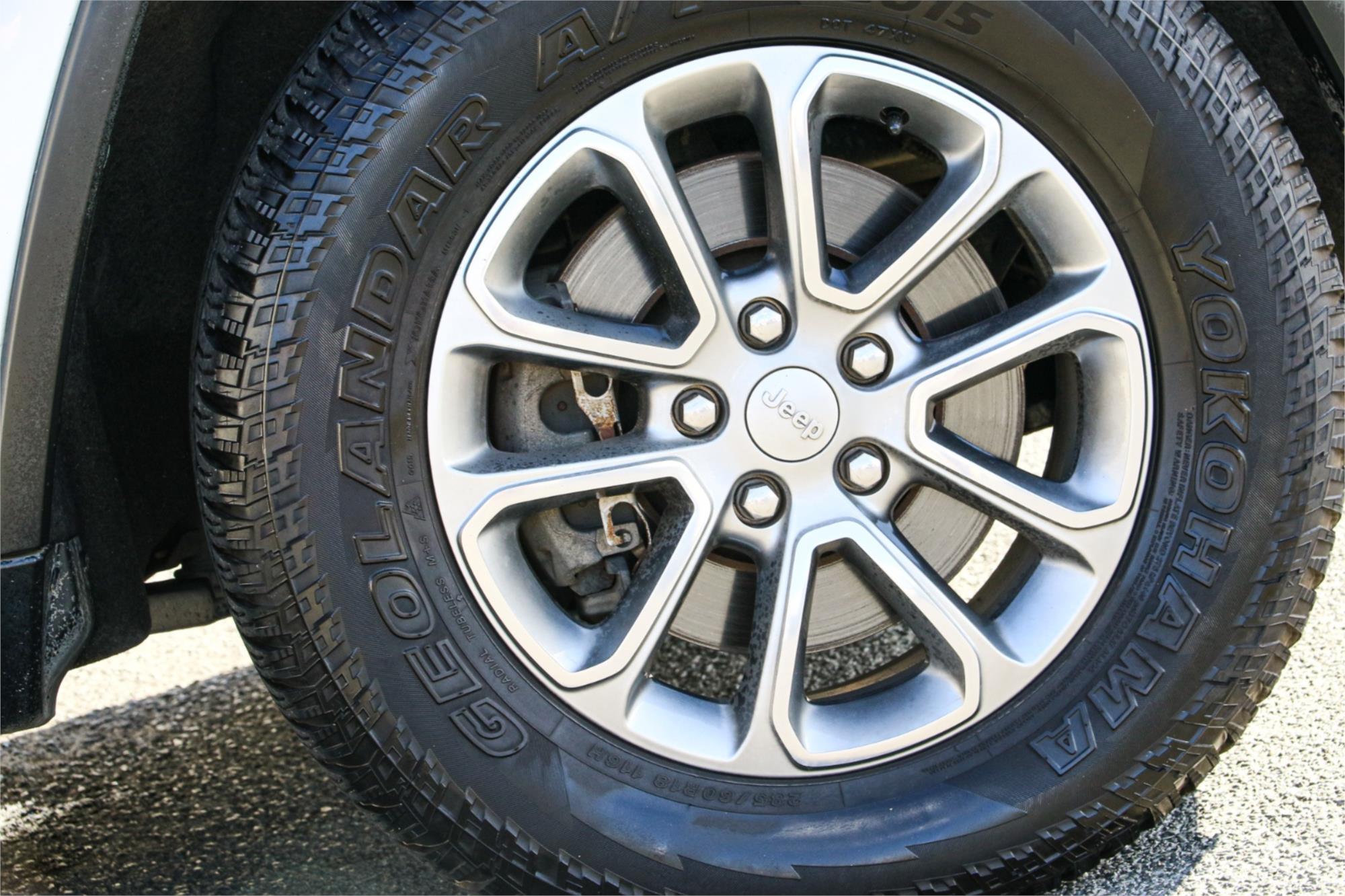2015 JEEP GRAND CHEROKEE WK MY15 LAREDO (4x4) 8 SP AUTOMATIC 4D WAGON