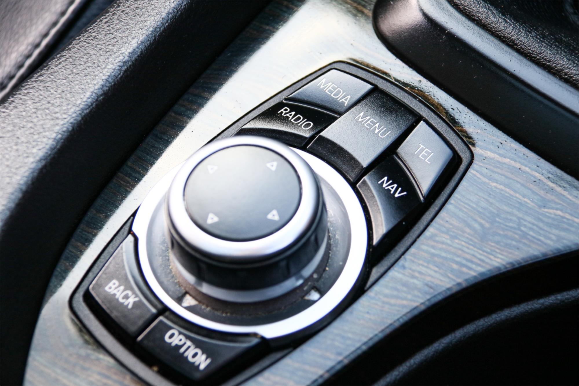 2010 BMW X1 E84 MY11 xDRIVE 25i 6 SP AUTOMATIC 4D WAGON