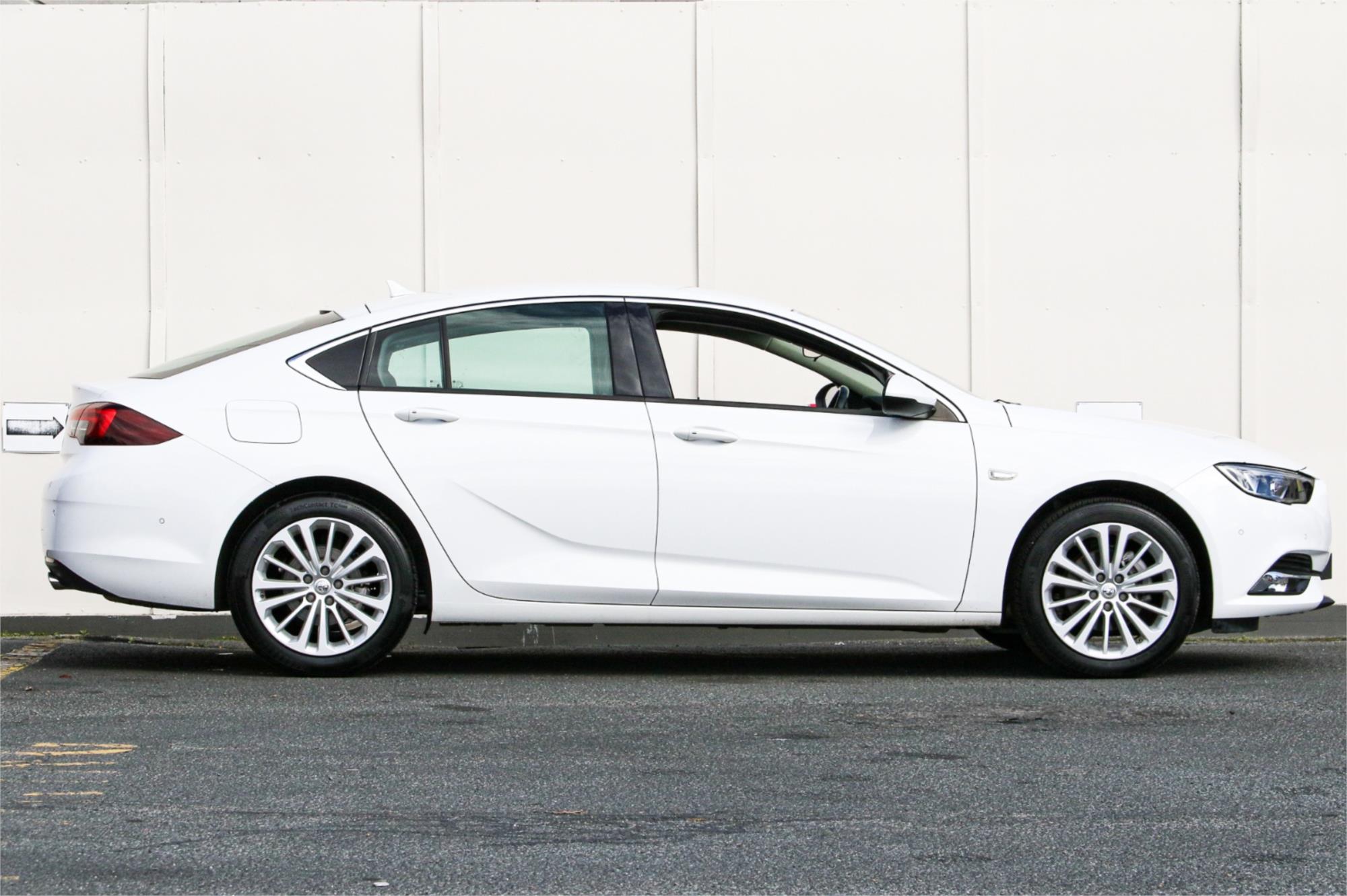 2019 HOLDEN CALAIS ZB MY19.5 8 SP AUTOMATIC 5D LIFTBACK