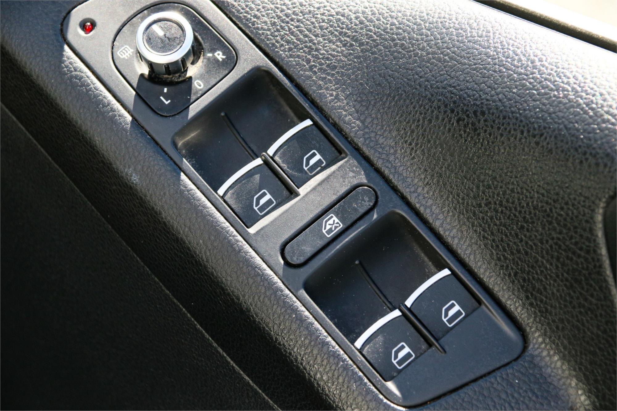 2013 VOLKSWAGEN TIGUAN 5NC MY13 155 TSI (4x4) 7 SP AUTO DIRECT SHIFT 4D WAGON