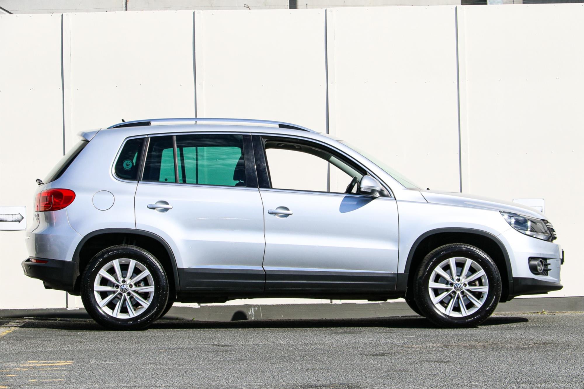 2013 VOLKSWAGEN TIGUAN 5NC MY13 155 TSI (4x4) 7 SP AUTO DIRECT SHIFT 4D WAGON