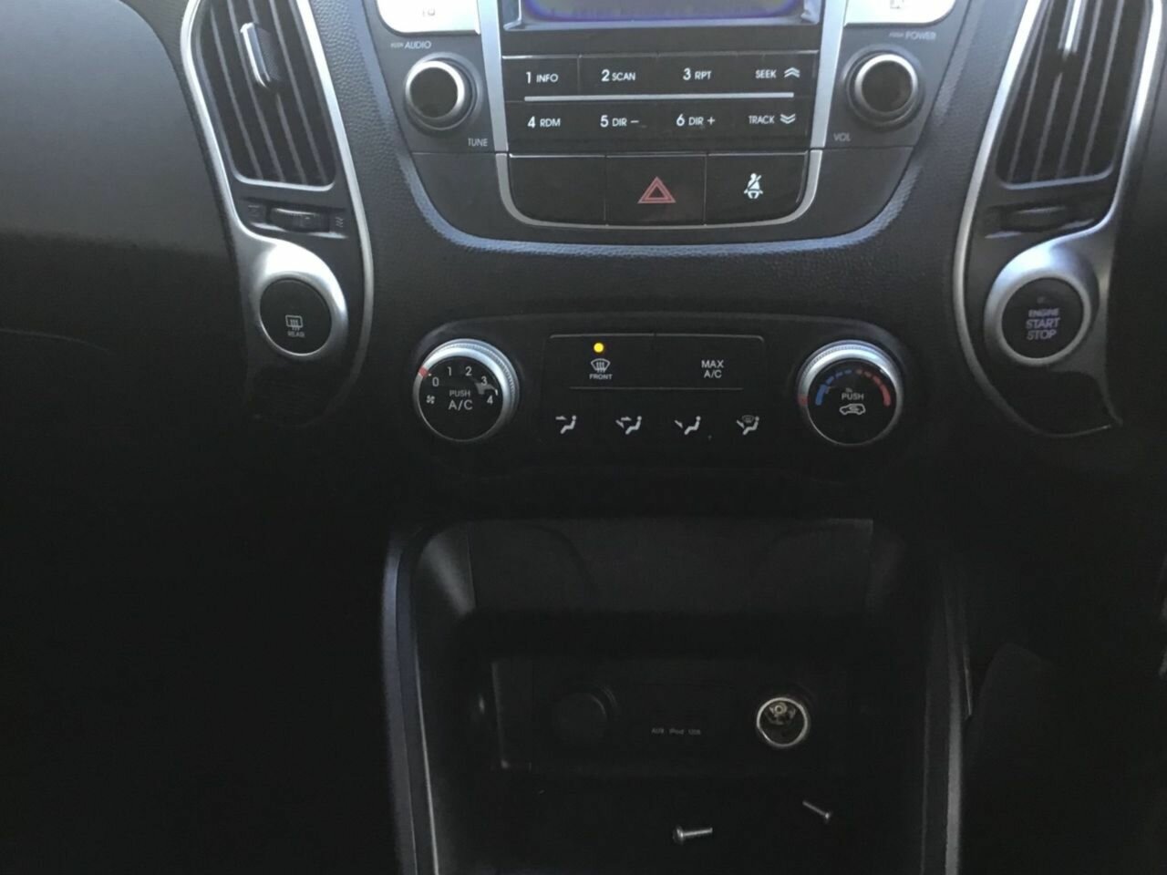 2012 HYUNDAI iX35 LM MY11 ELITE (AWD) 6 SP AUTOMATIC 4D WAGON