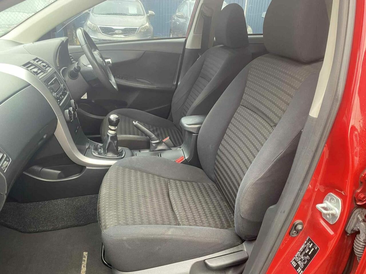 2012 TOYOTA COROLLA ZRE152R MY11 ASCENT 6 SP MANUAL 4D SEDAN