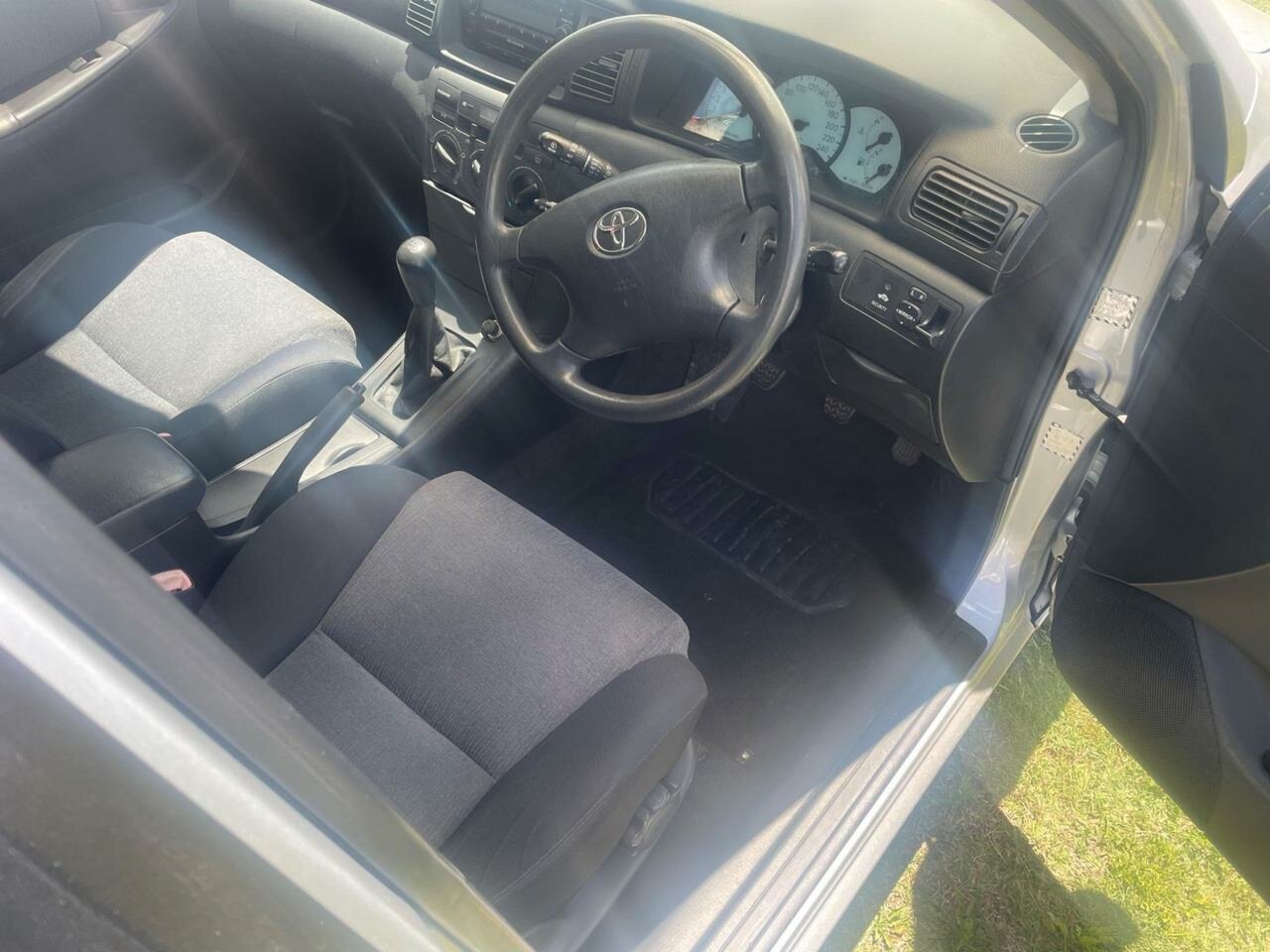 2003 TOYOTA COROLLA ZZE122R CONQUEST SECA 5 SP MANUAL 5D HATCHBACK