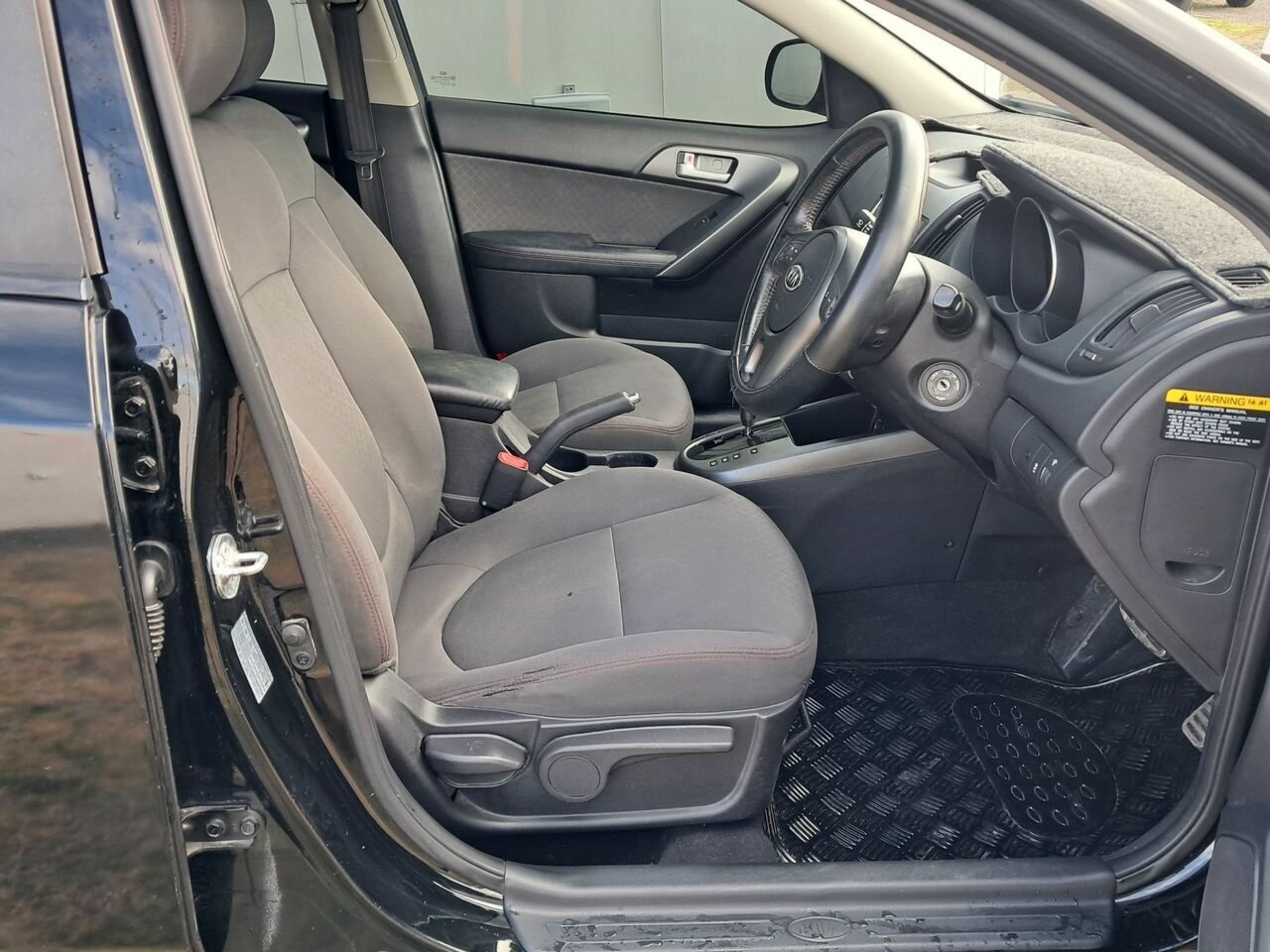 2010 KIA CERATO TD MY10 S 4 SP AUTOMATIC 4D SEDAN