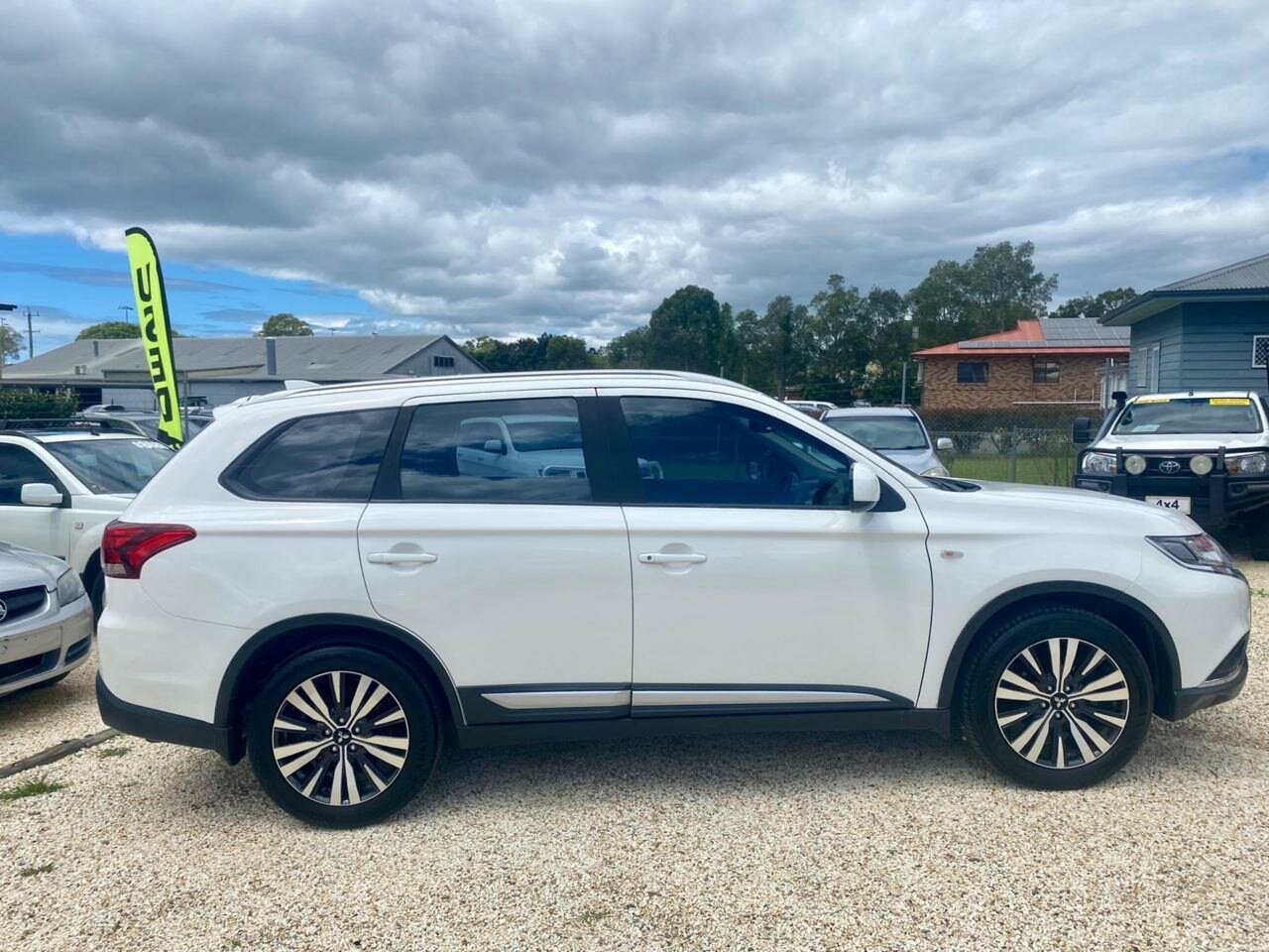 2019 MITSUBISHI OUTLANDER ZL MY19 ES ADAS 5 SEAT (2WD) CONTINUOUS VARIABLE 4D WAGON