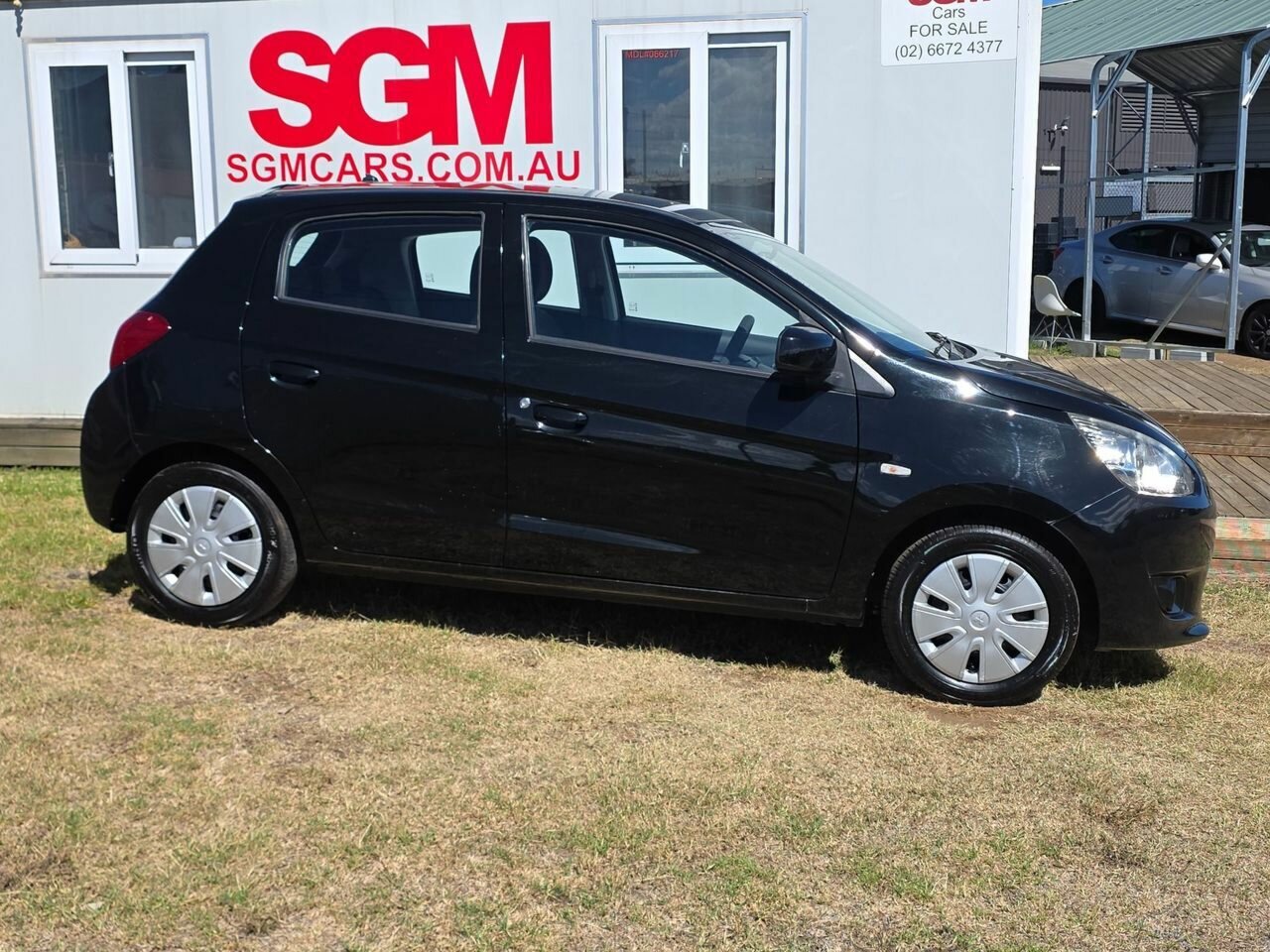 2015 MITSUBISHI MIRAGE LA MY15 ES 5 SP MANUAL 5D HATCHBACK