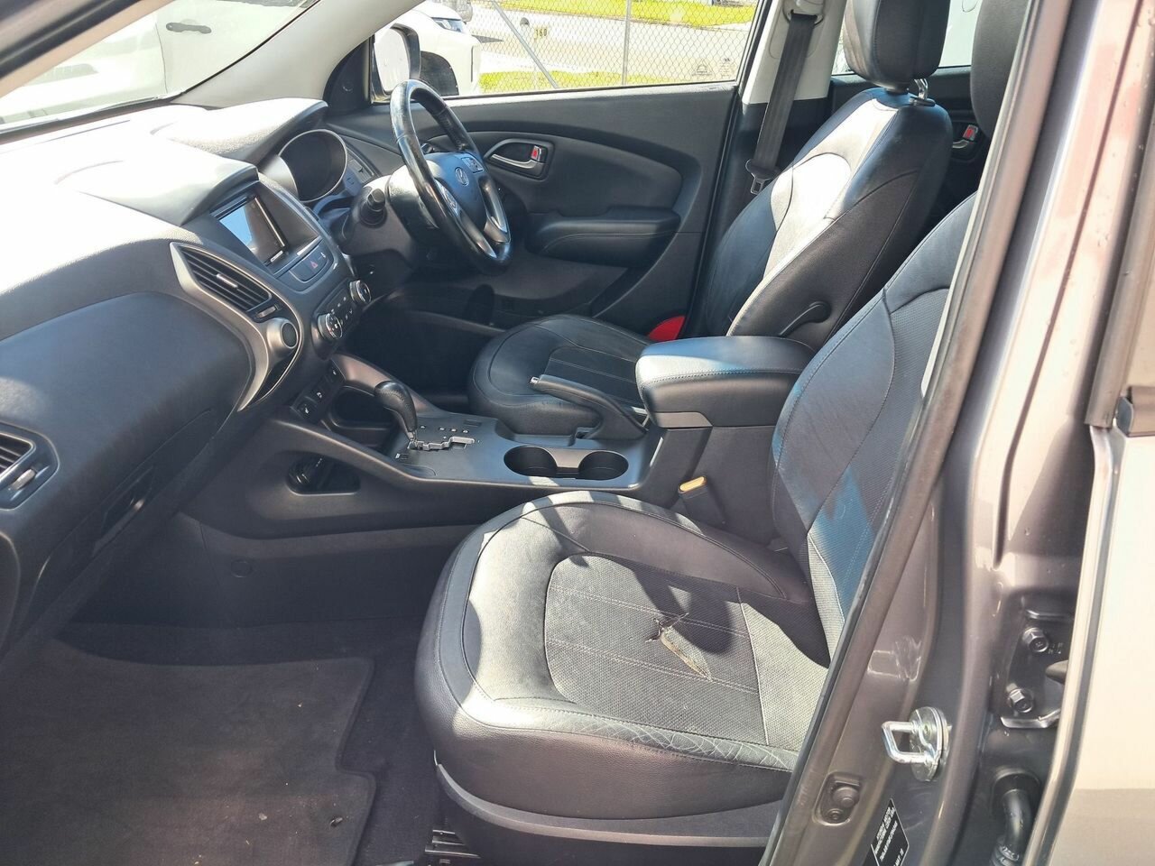 2015 HYUNDAI iX35 LM SERIES II SE (FWD) 6 SP MANUAL 4D WAGON