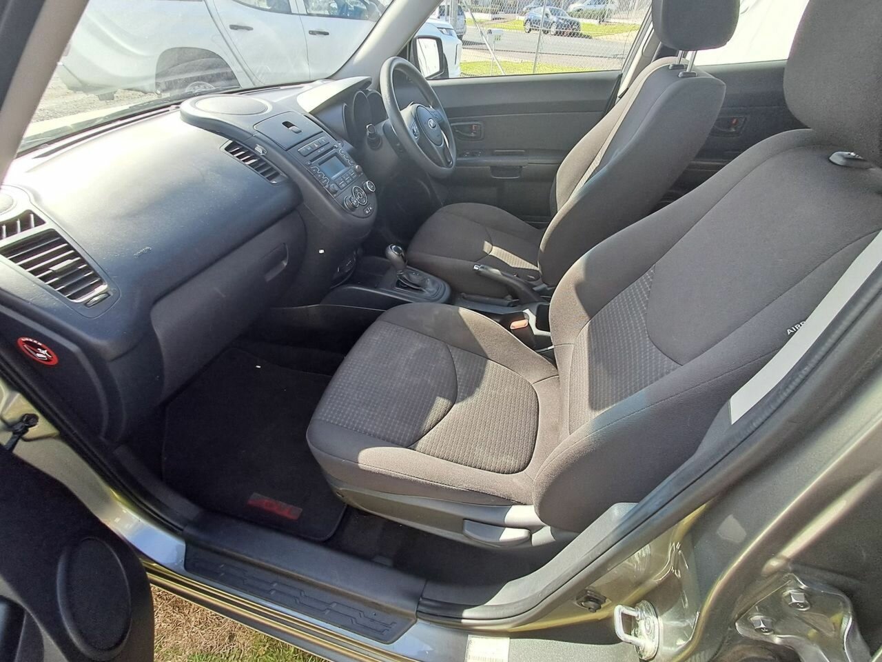 2013 KIA SOUL AM MY12 6 SP AUTOMATIC 5D HATCHBACK